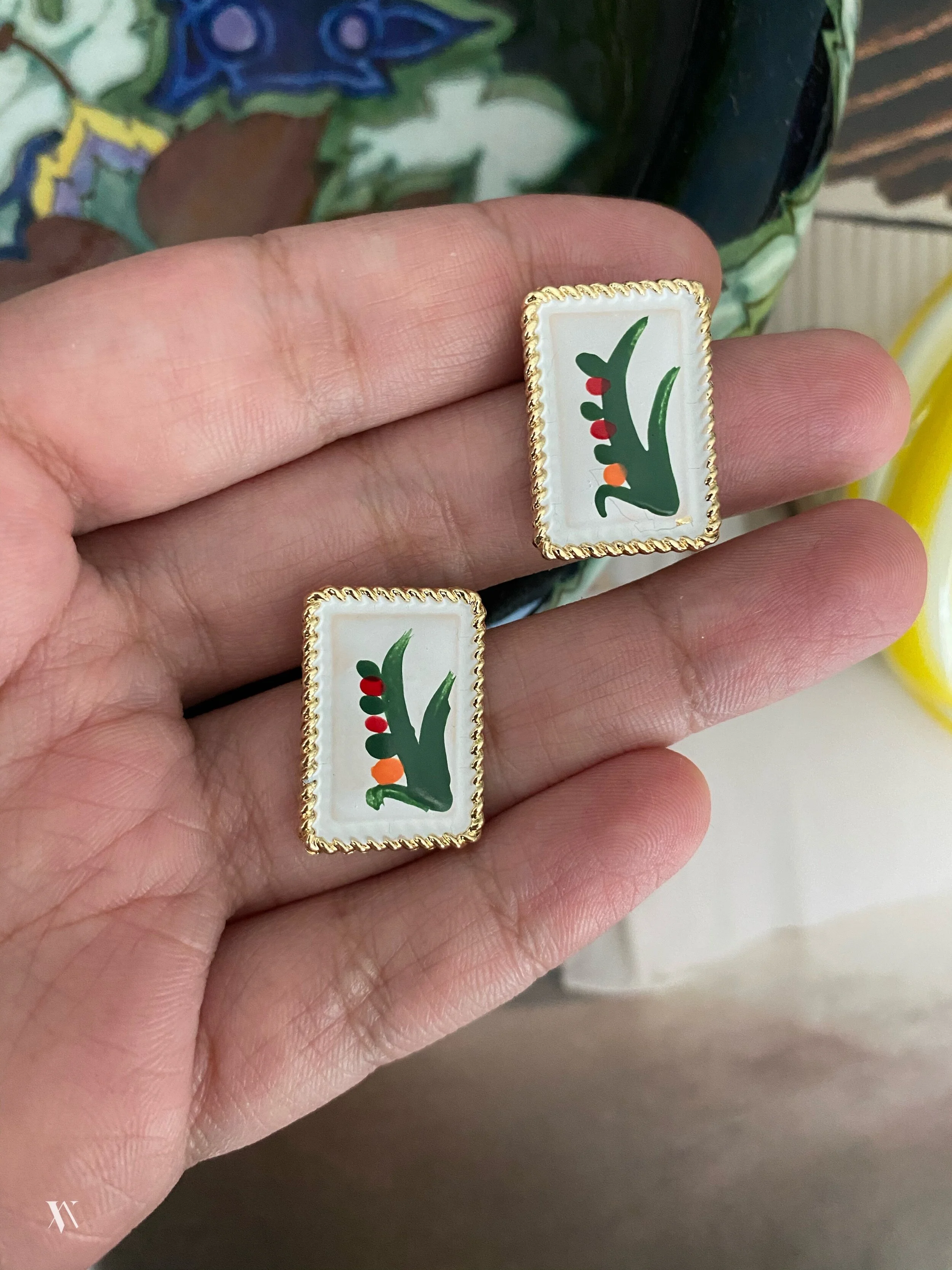 68973673-026E-403C-A4D3-C825A42C6D77