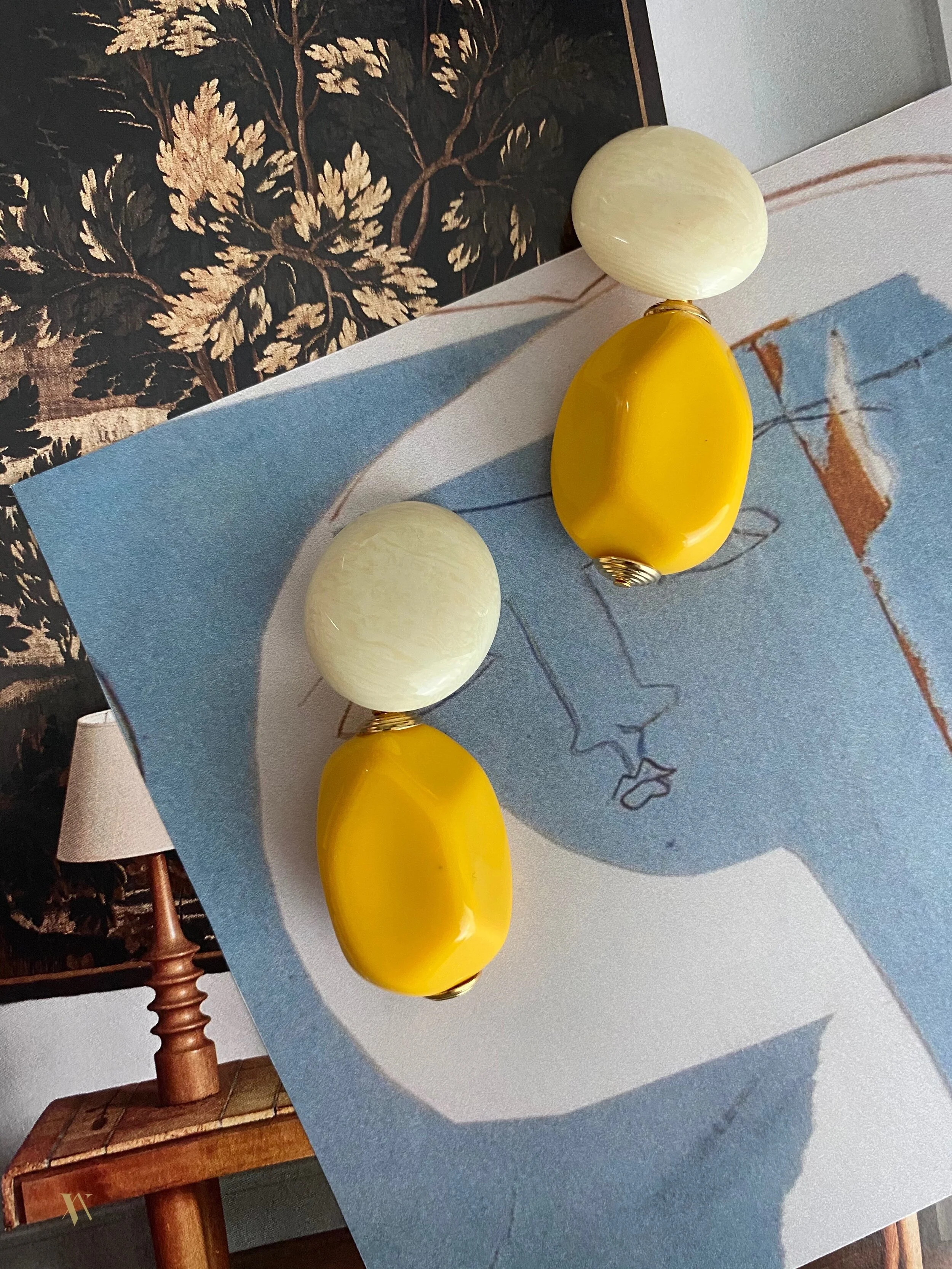 37B75F5F-8065-40B8-A837-052A00A6A7C8