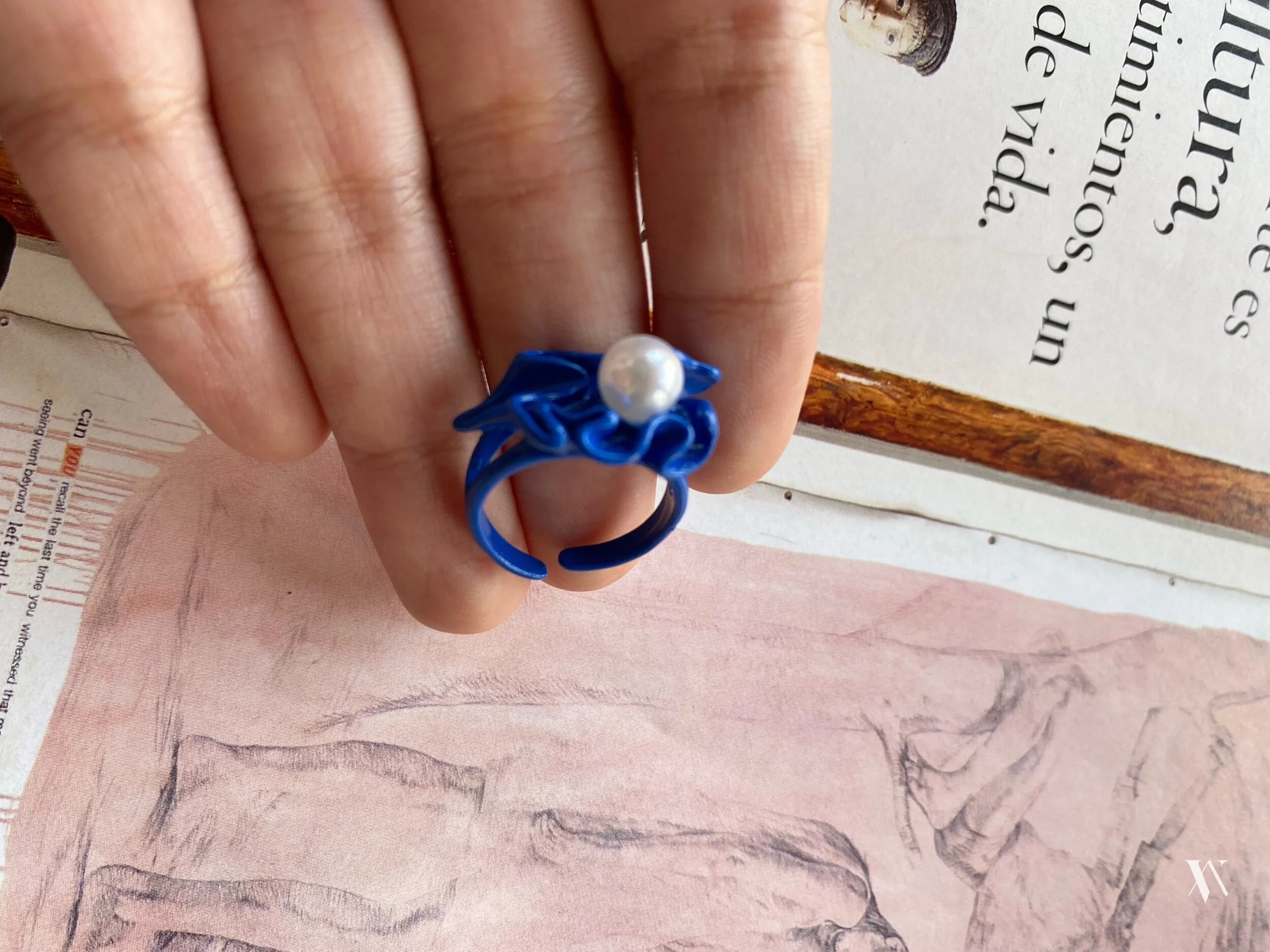 6303B486-E740-4D84-9F20-3DB12156537D