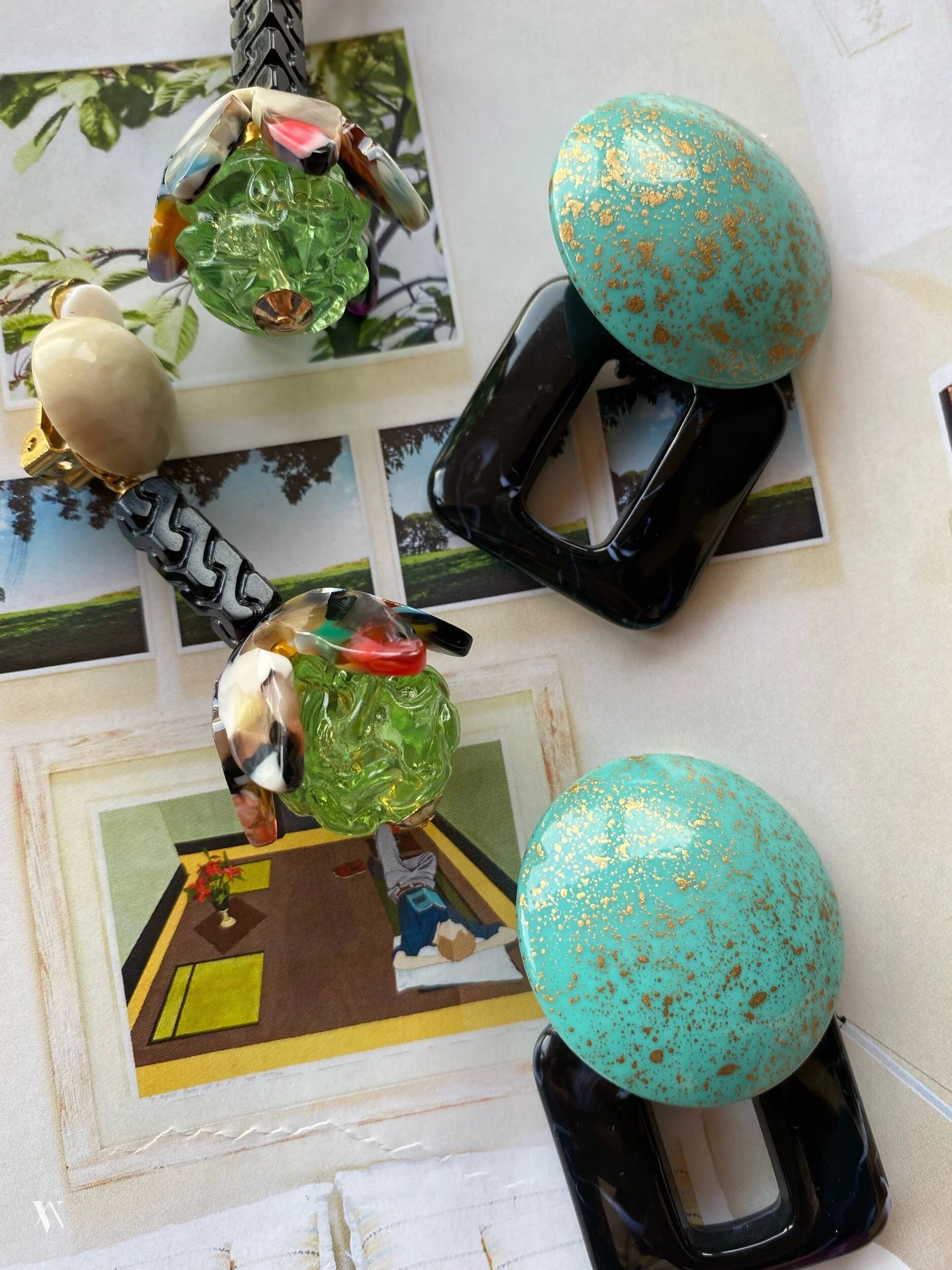 8D9F13A2-19BB-4F9B-8CF8-CAF6330D6059