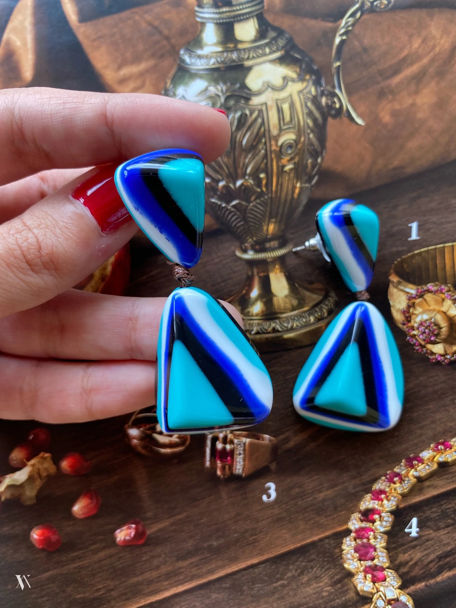 7E4C6CE1-EECB-4EA7-989B-A70A31376D72