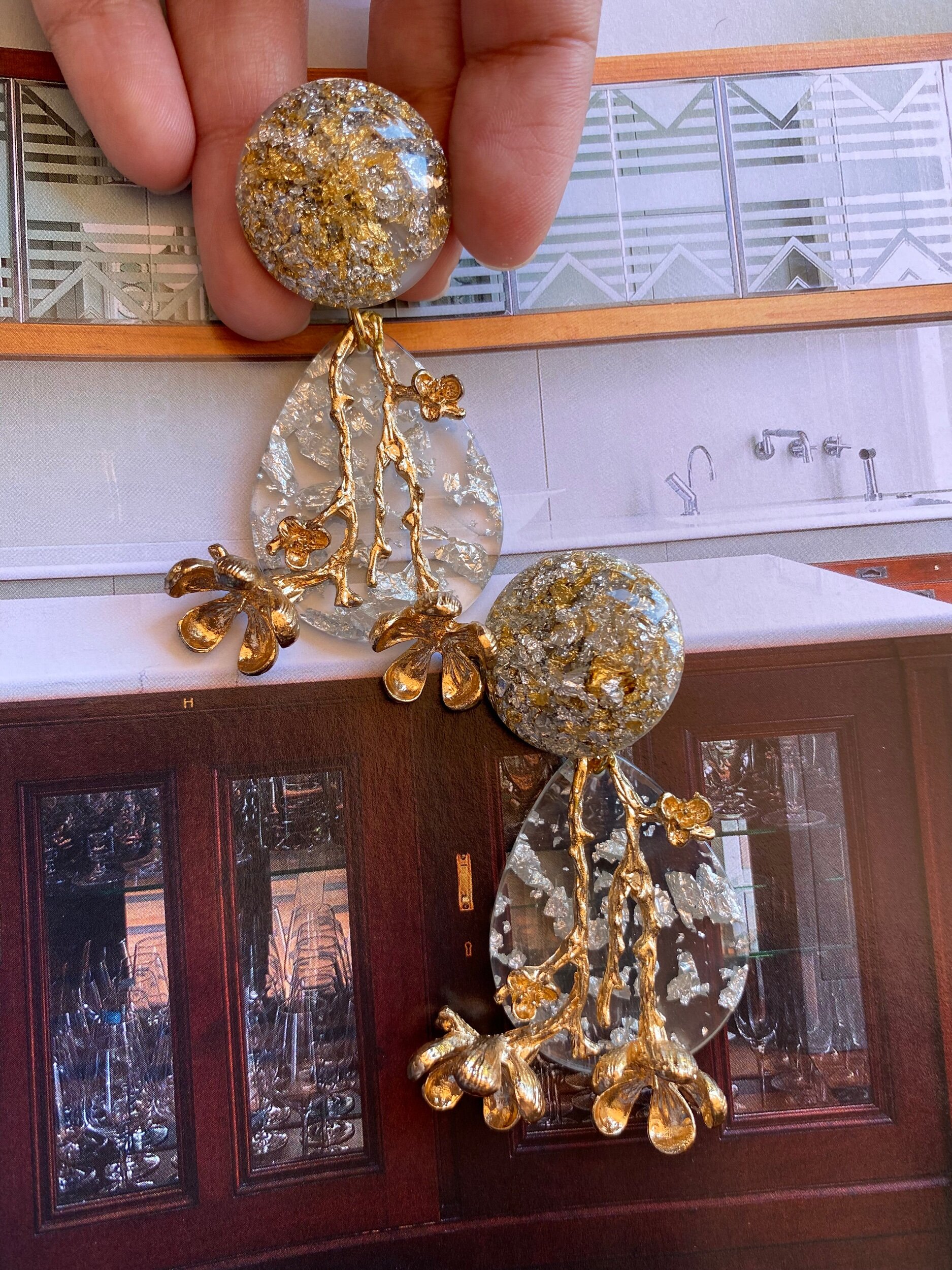 E243E494-8D64-4C97-A262-0B9F5E298864