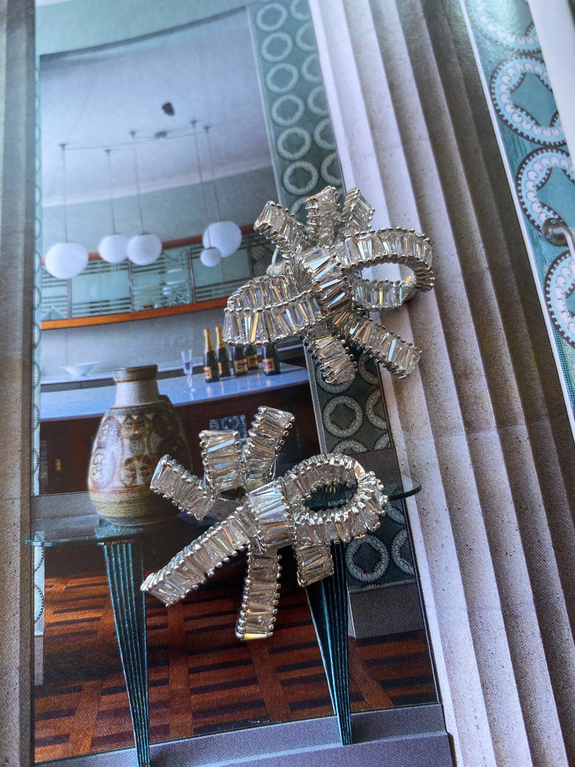 60ECABDB-4663-46CC-9E0C-040EB3264E7B