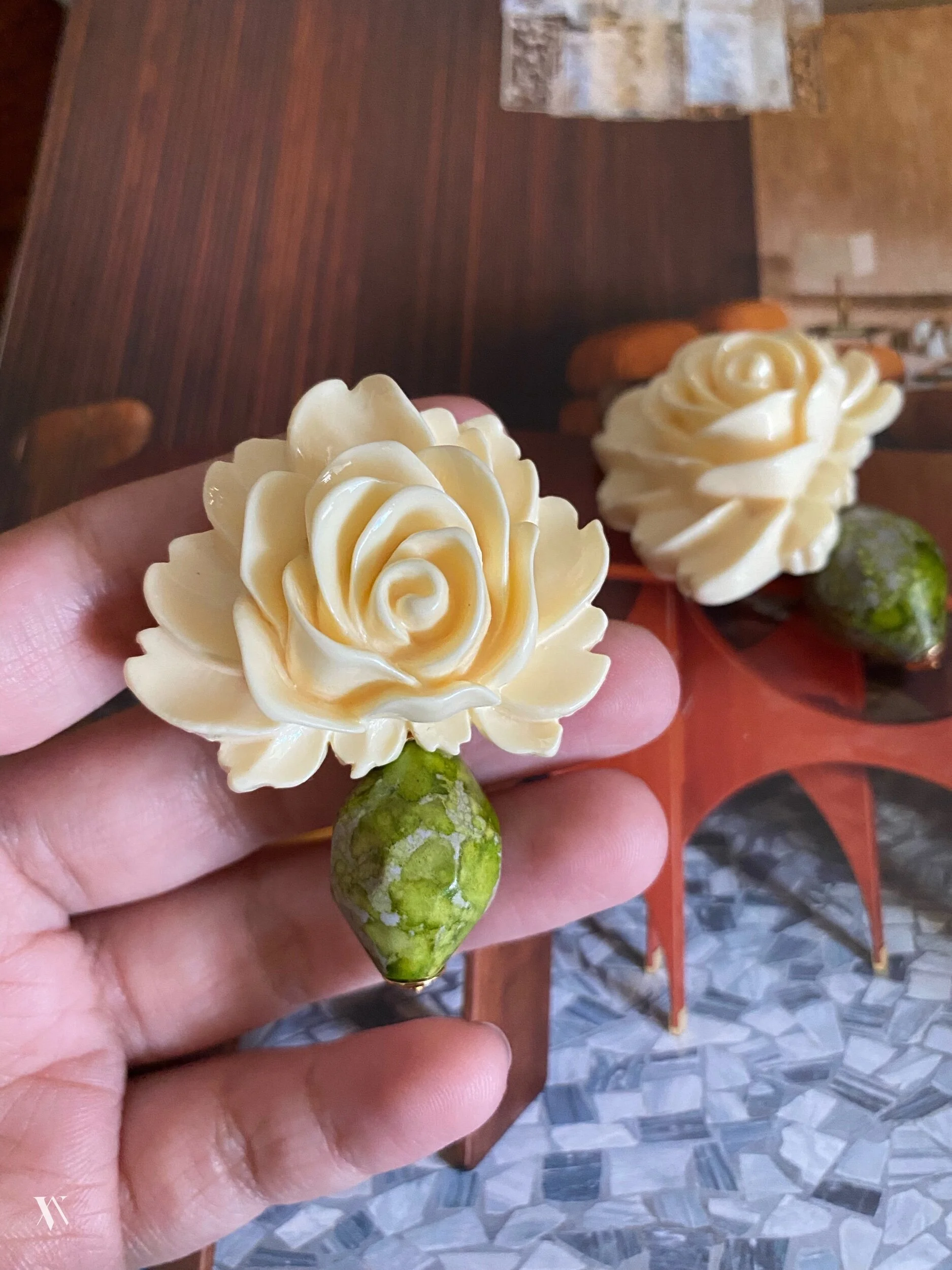 D2FA6401-7D82-4E75-8984-DB9F5612946C