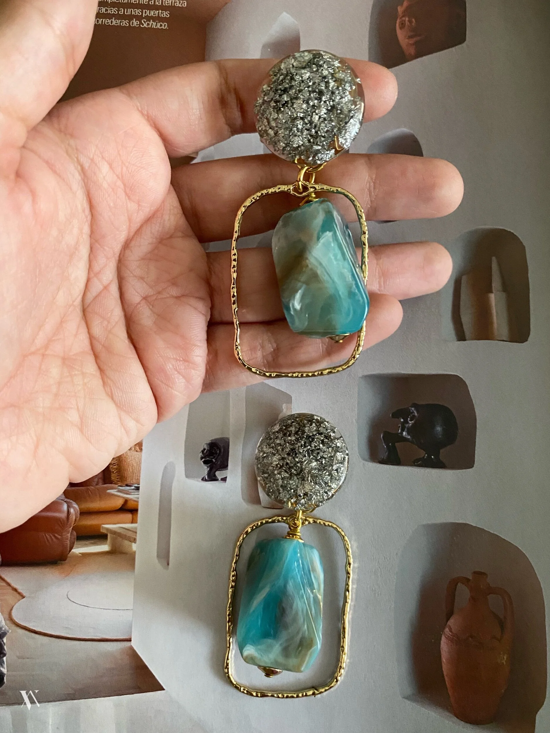 636F908C-ACFA-4637-B01D-DEFF08A935BB