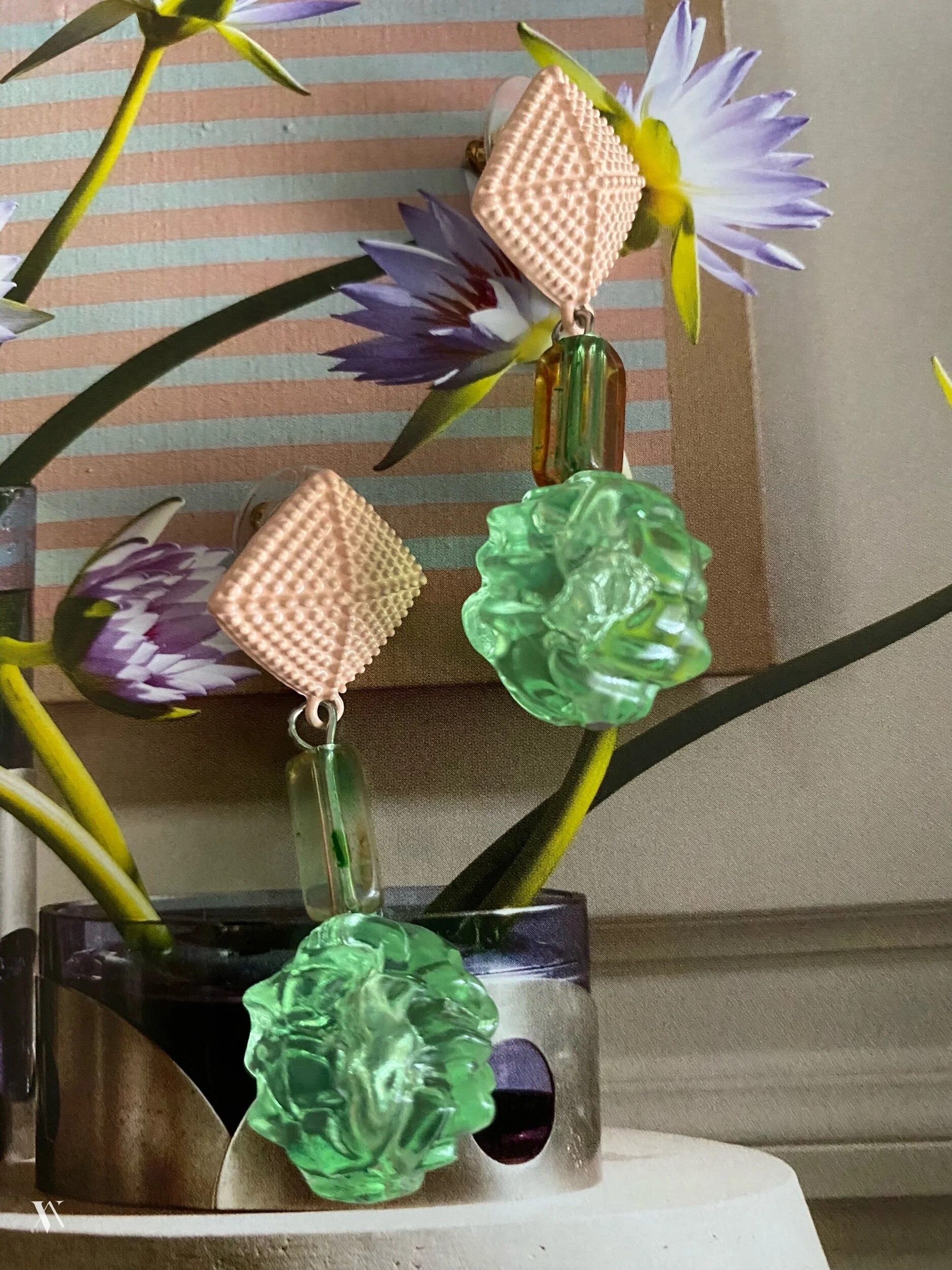 0AFB807D-A9ED-46A0-9F8A-4073426818D0