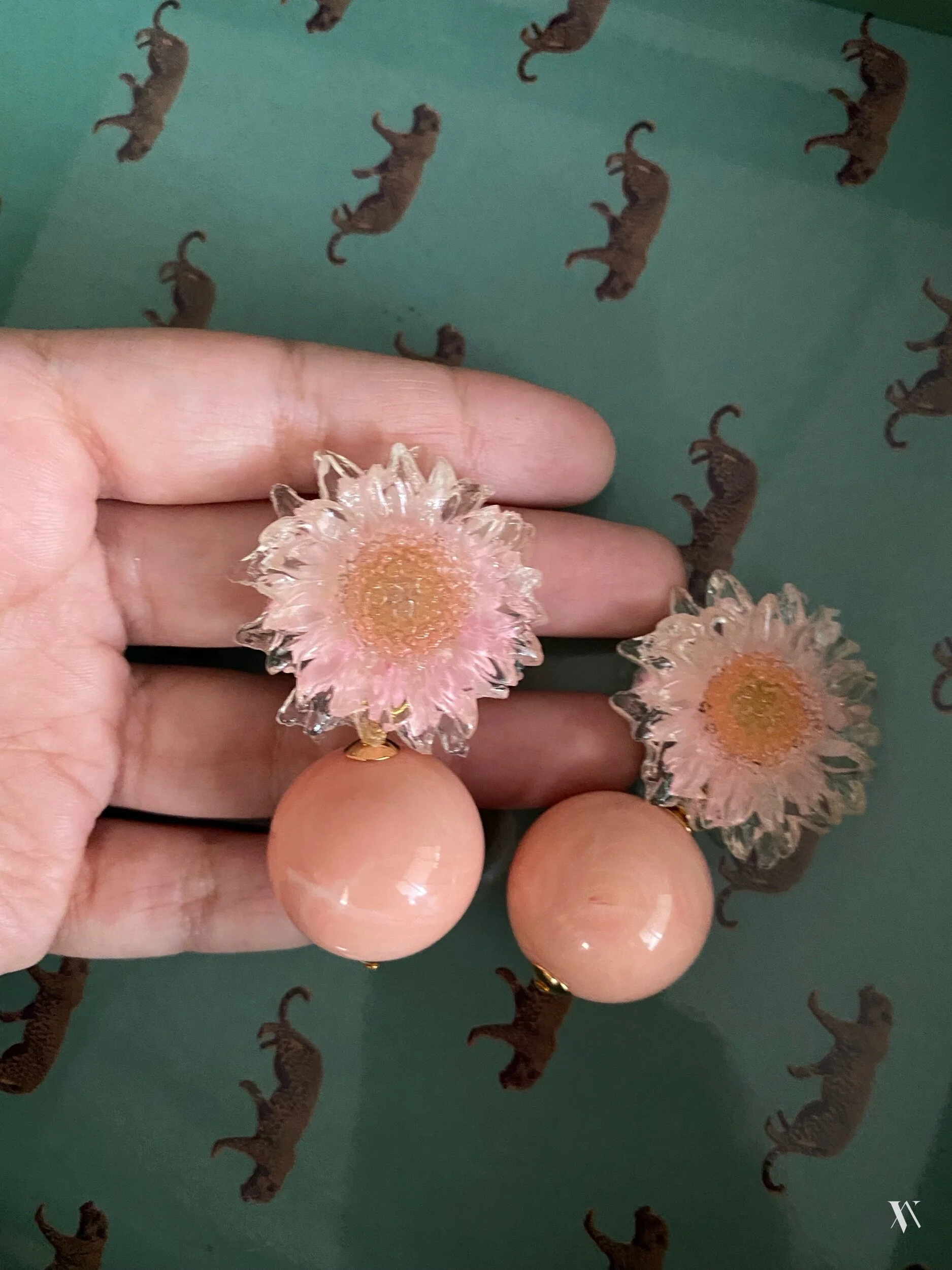 8674DE9E-6FA6-4F9A-A2F0-89EFD7E62A4F