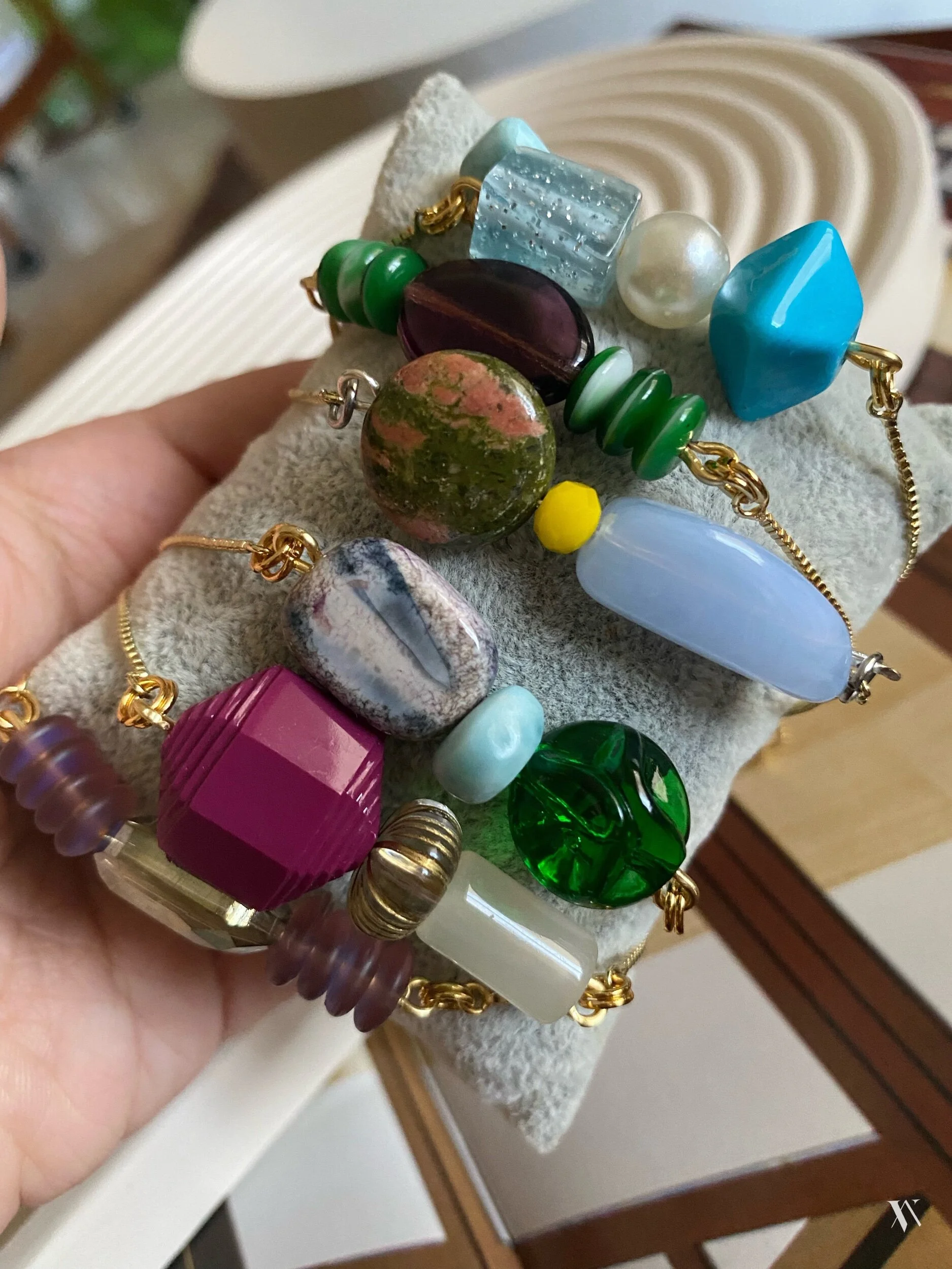 032D4A5F-6DFF-4F5D-904F-D54437A639E4