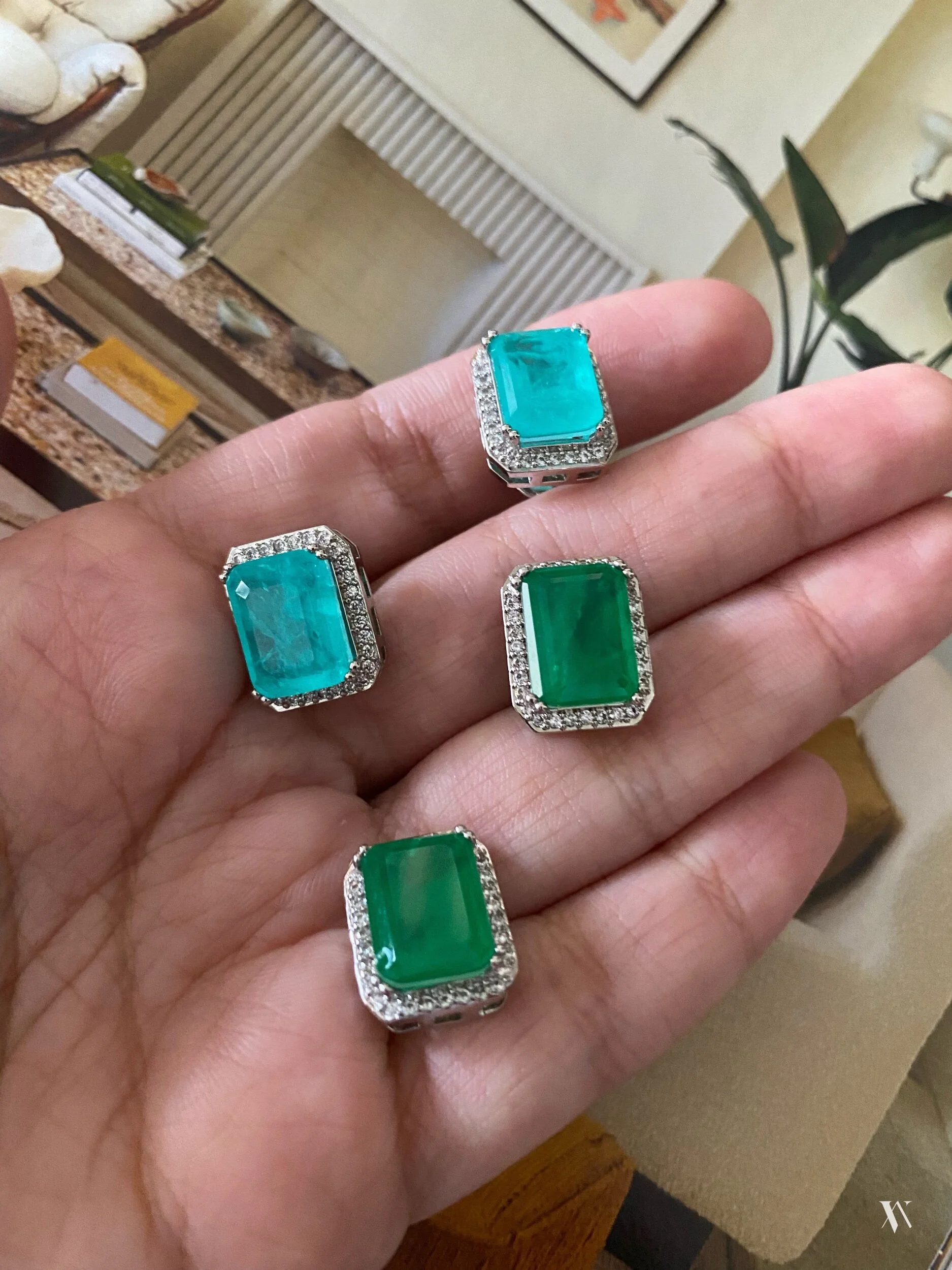 2C992033-6641-46BC-B7F5-23D49B6ACD41