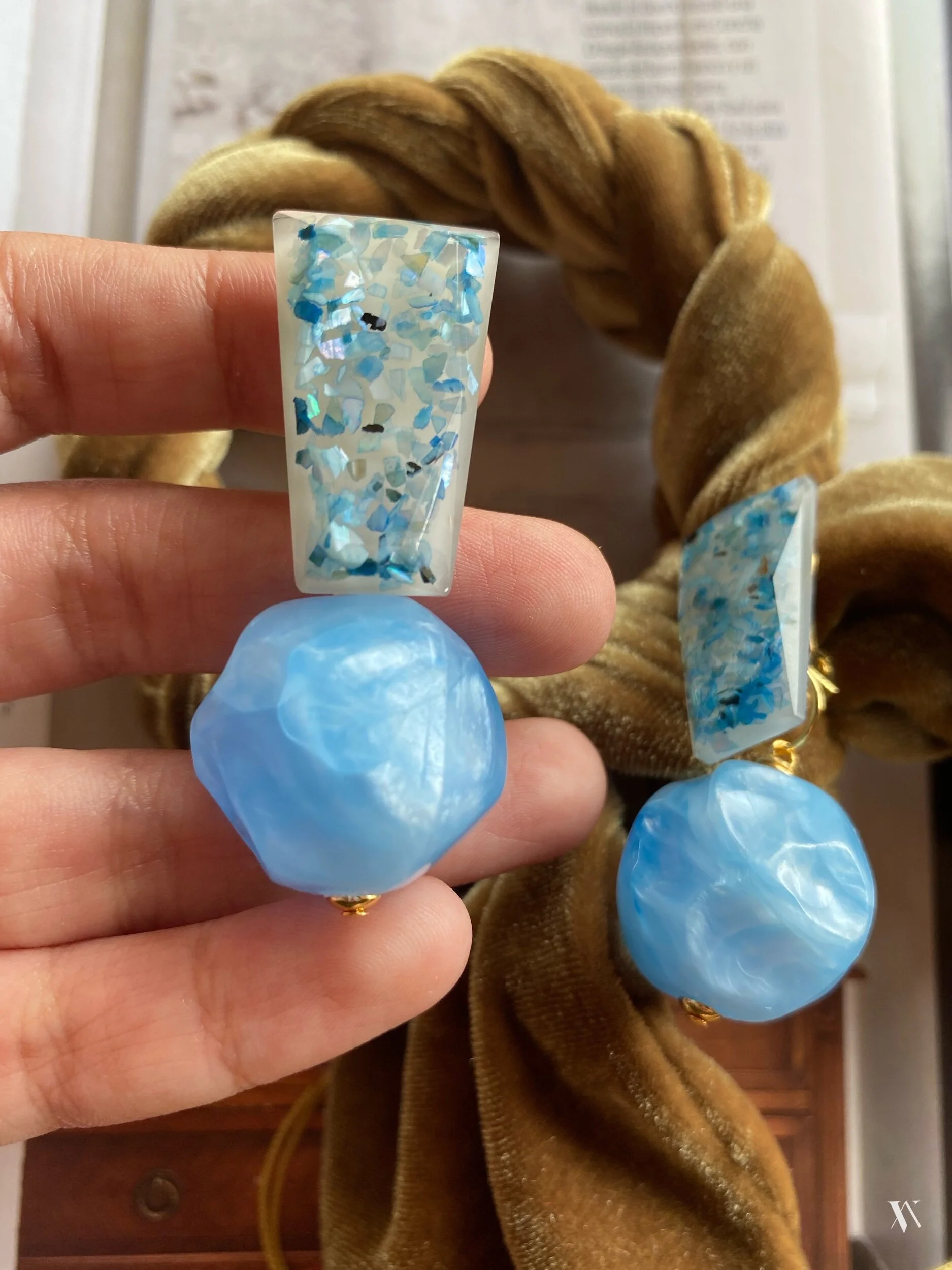 E40FAE92-B3A8-4ECB-B6E4-CAD530CE2DD0