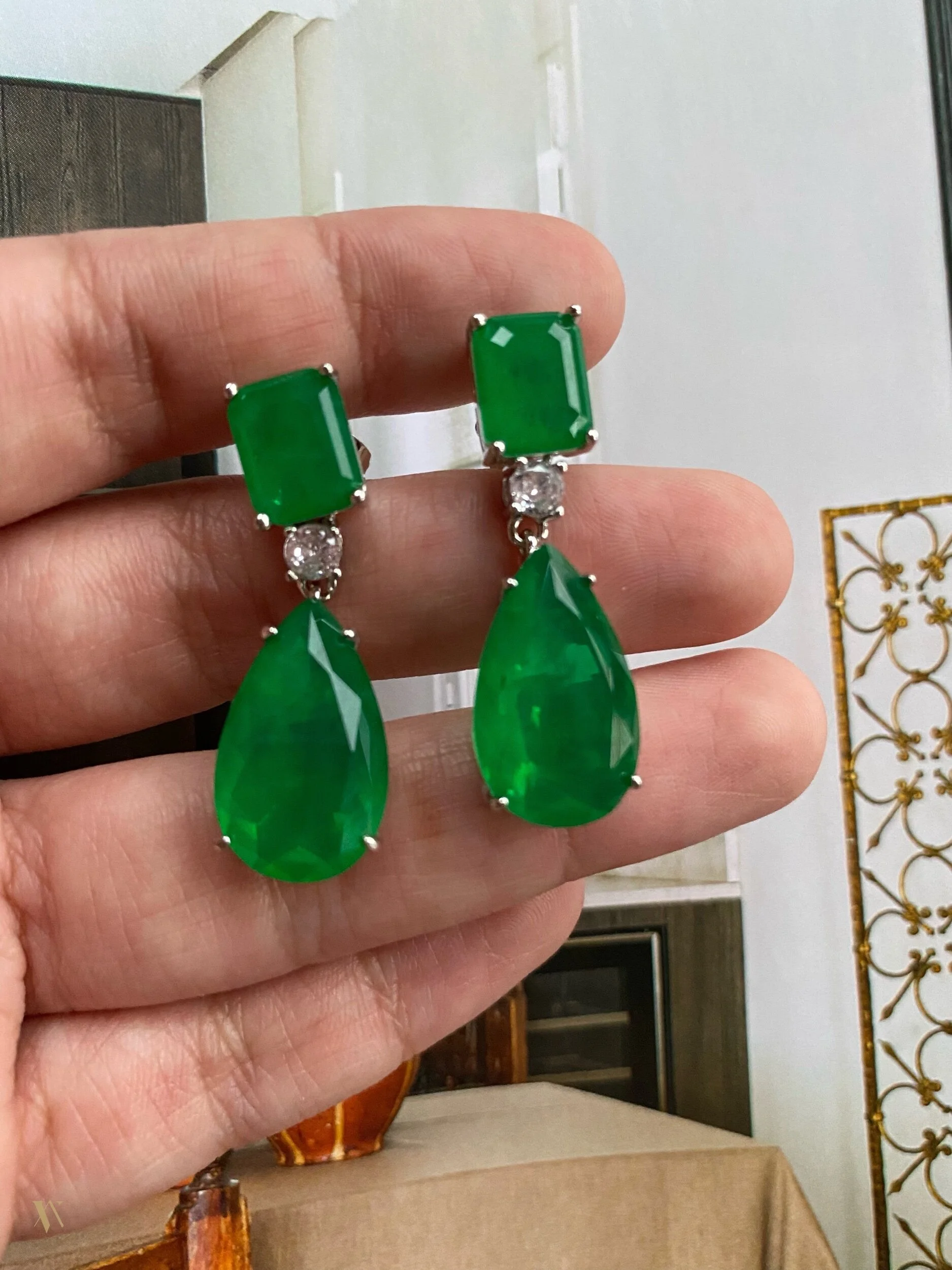 BA88459E-2C26-484A-ABBA-90B698658093