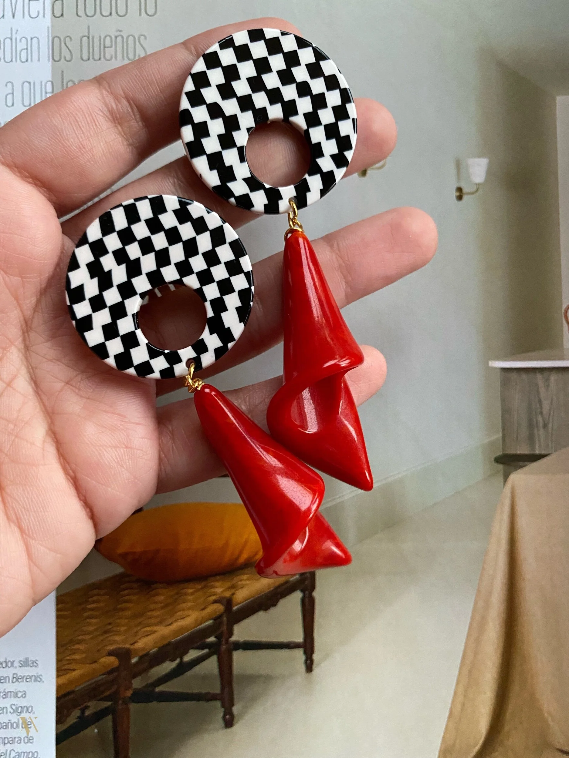 967932DA-FA00-4445-854D-26FD50DF669D