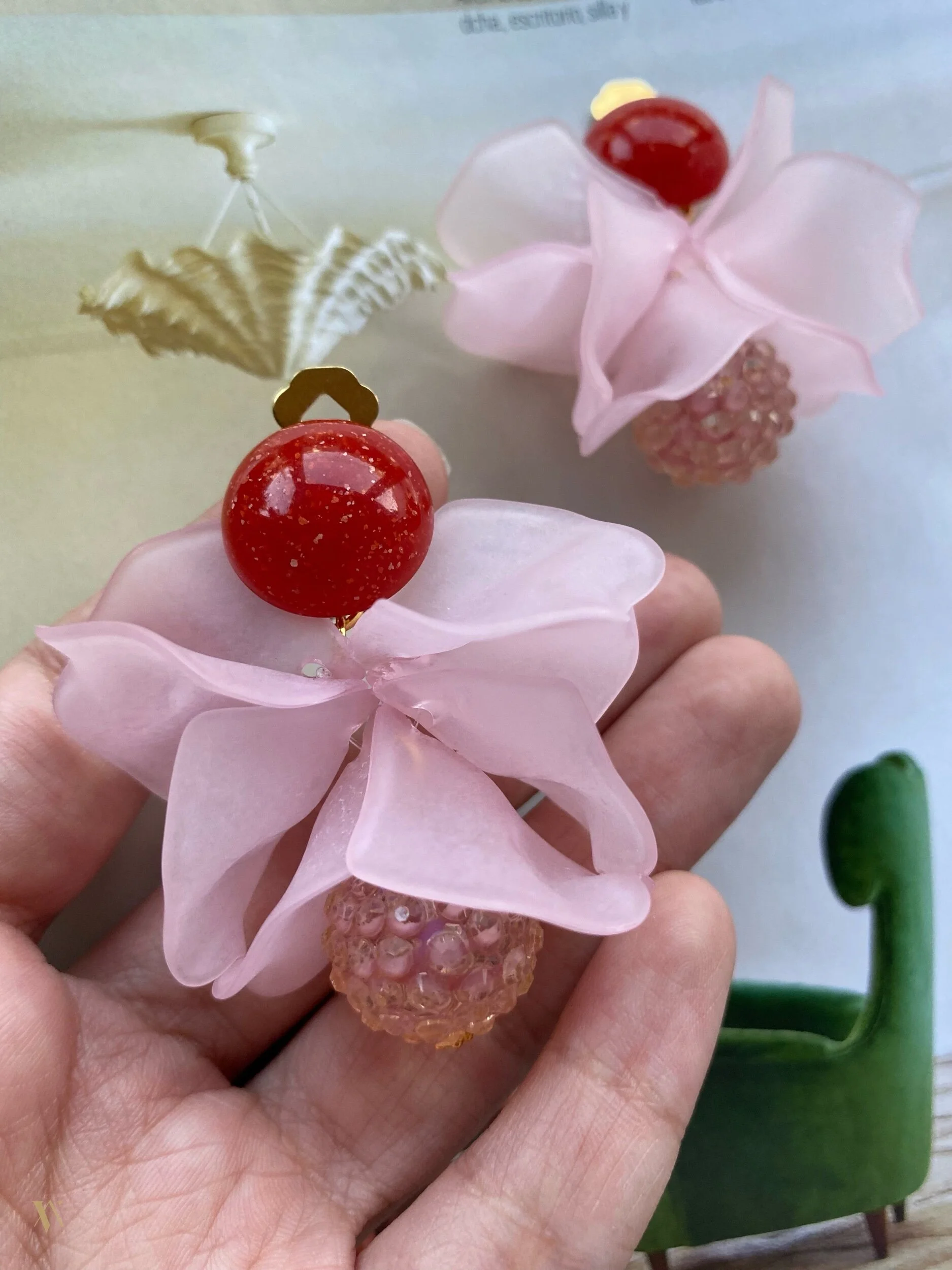 73B1D0E9-6F31-489B-A621-B10636A1B4D7