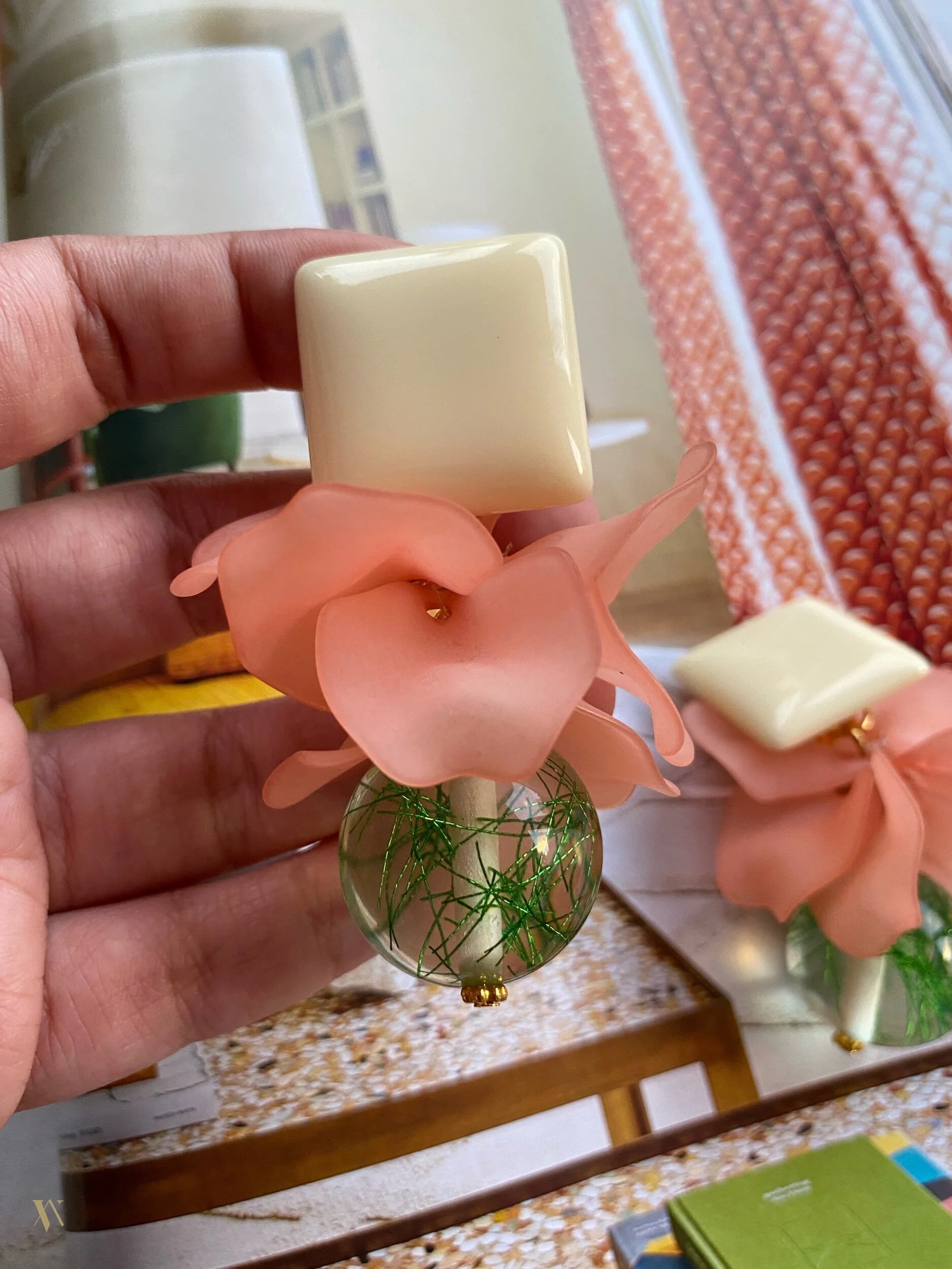 C4995D31-AC63-49EB-8DDB-7AE79F25B057