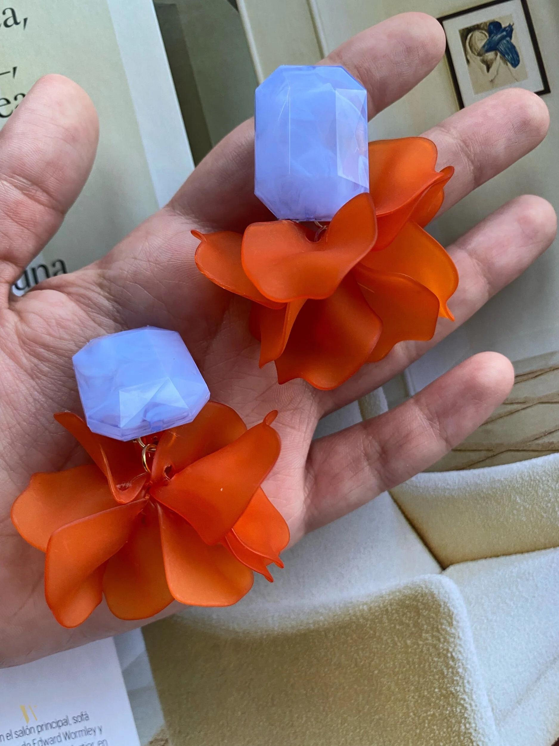 297A3E6C-9A52-4021-9311-FA6F4EAA4C2E