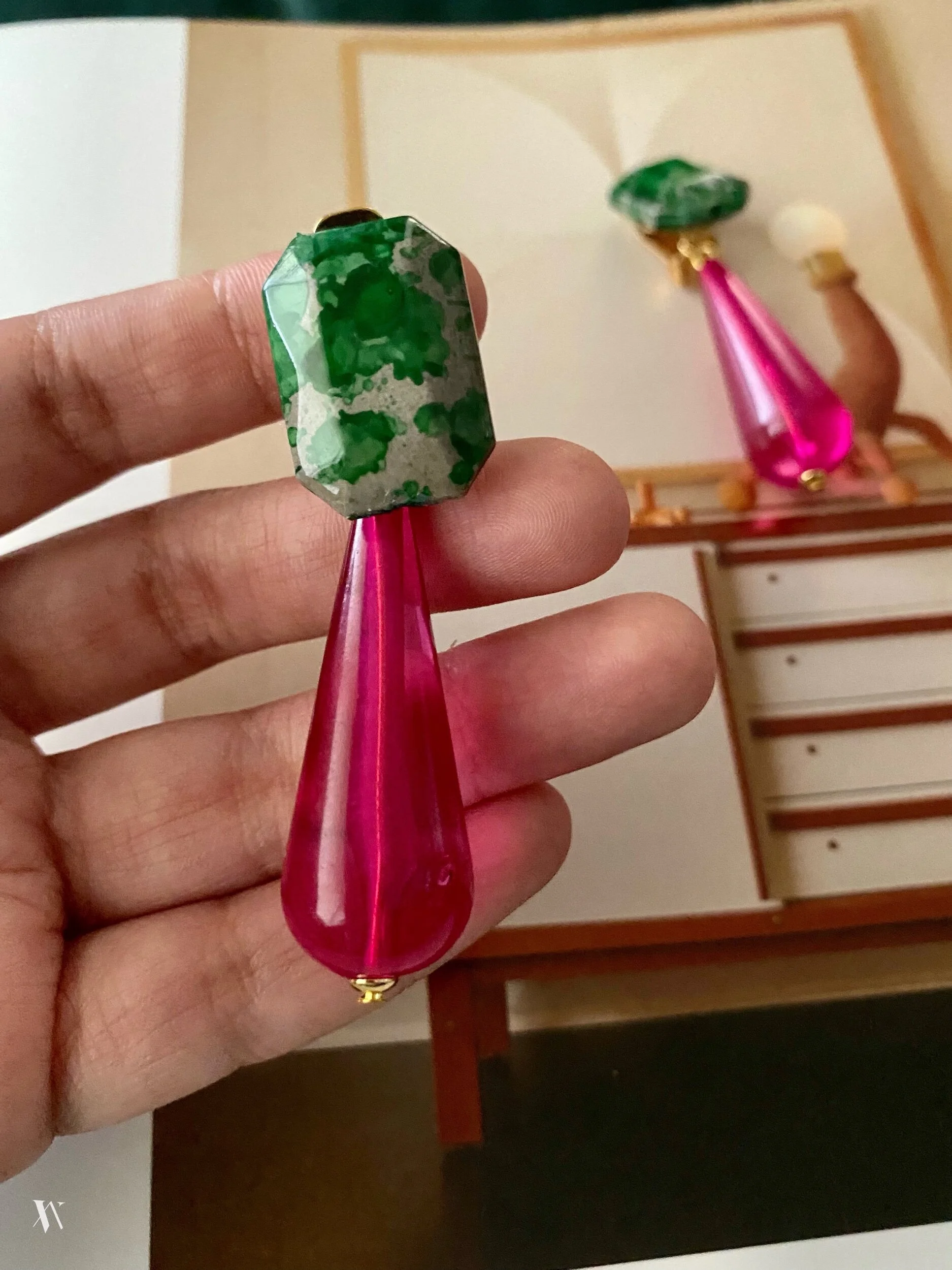 C77C76BB-33CD-474D-9D3C-36E89B7D0D1D