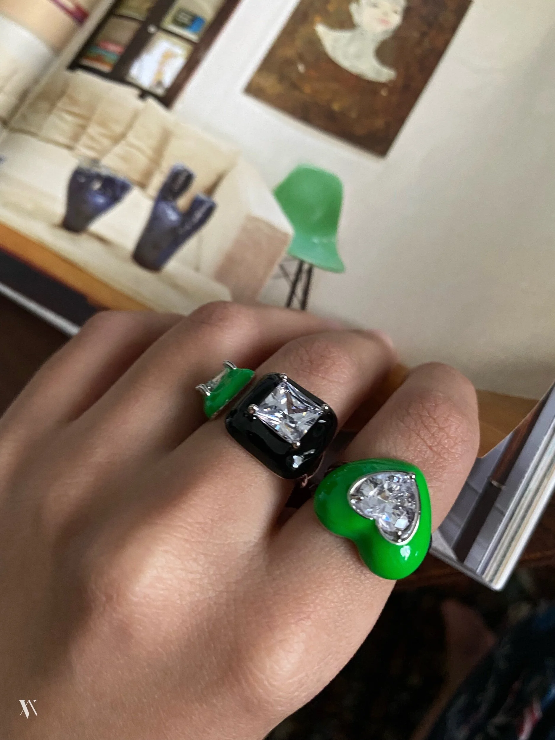 5CB7B7F7-BAC1-4214-A6DD-42B6777E6577