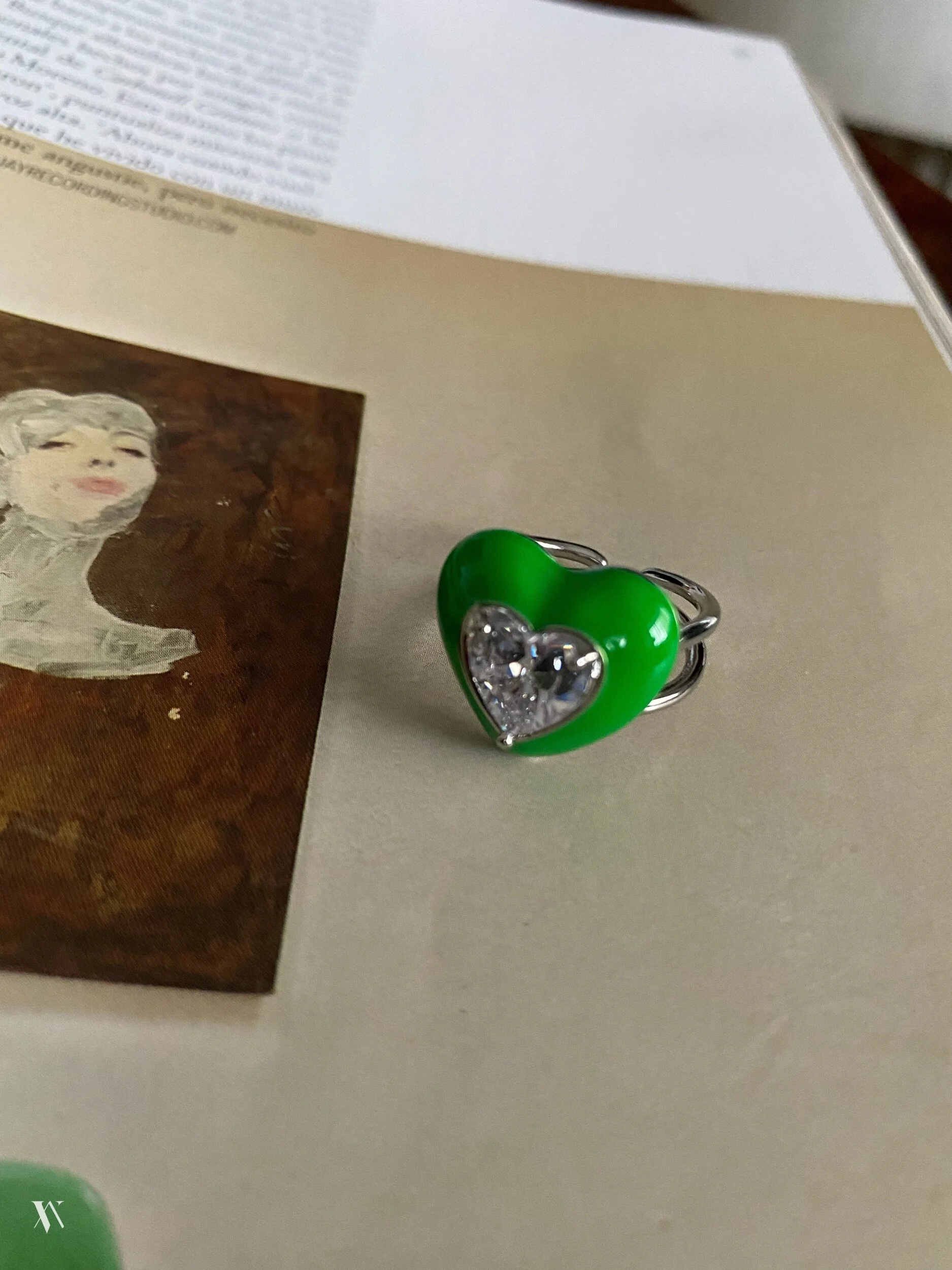 E5C0A3F2-DEEA-4B5D-B5CE-A59E584DF307