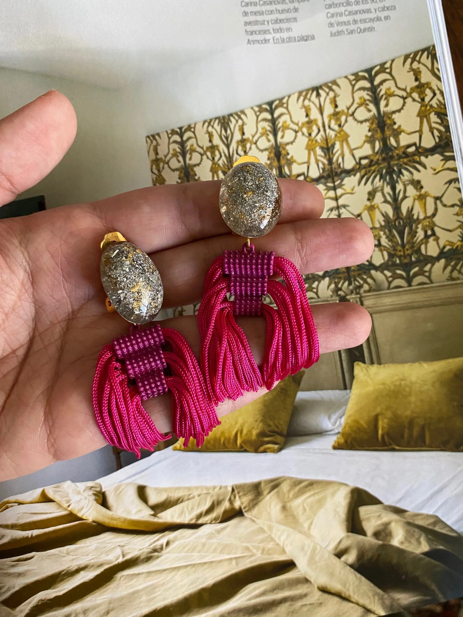 6D367CF2-02FB-41E1-A55B-FBEA6FFFA2CC