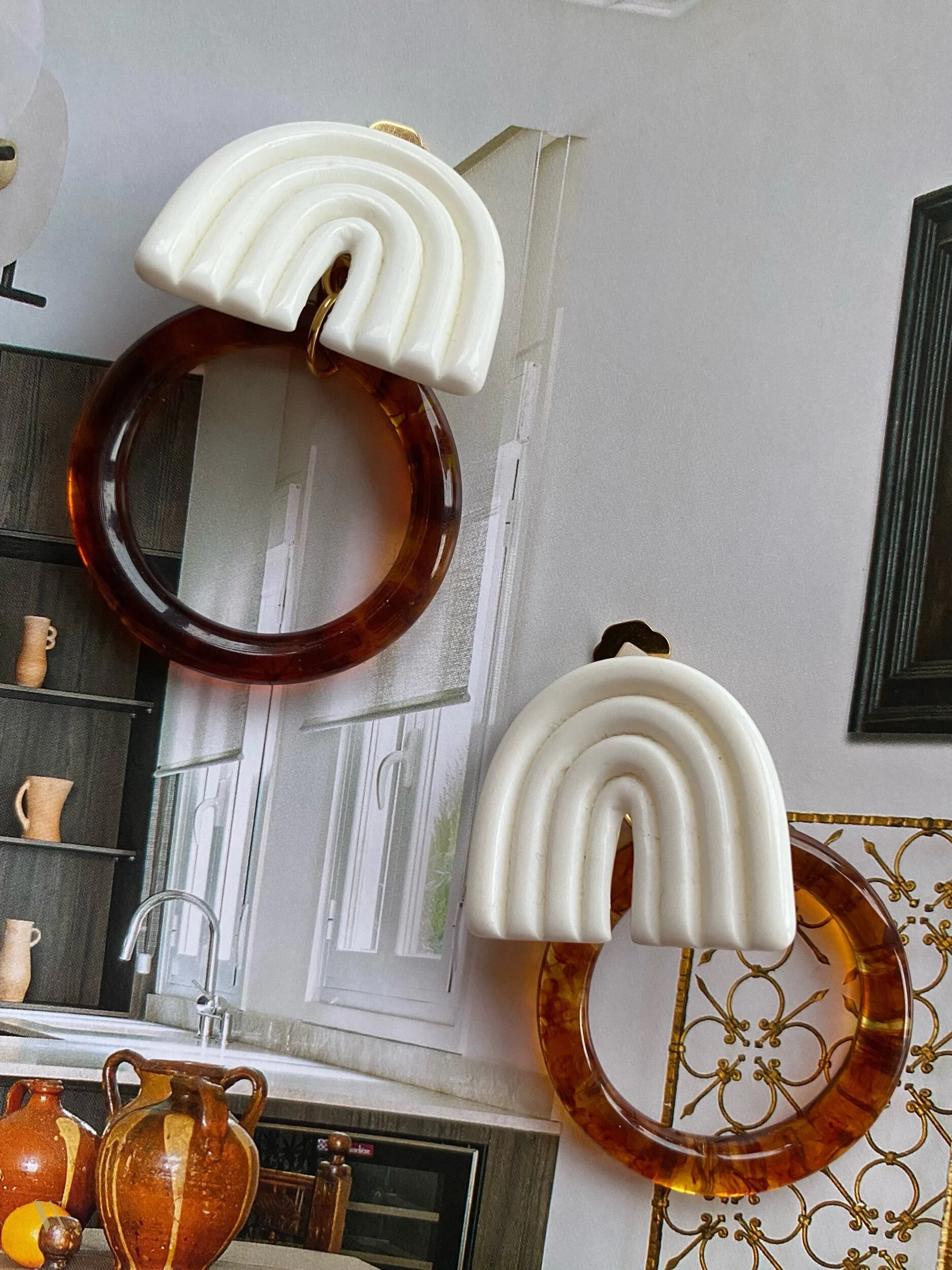 75F93C9B-293E-47E4-86E3-4AD66243D3F8