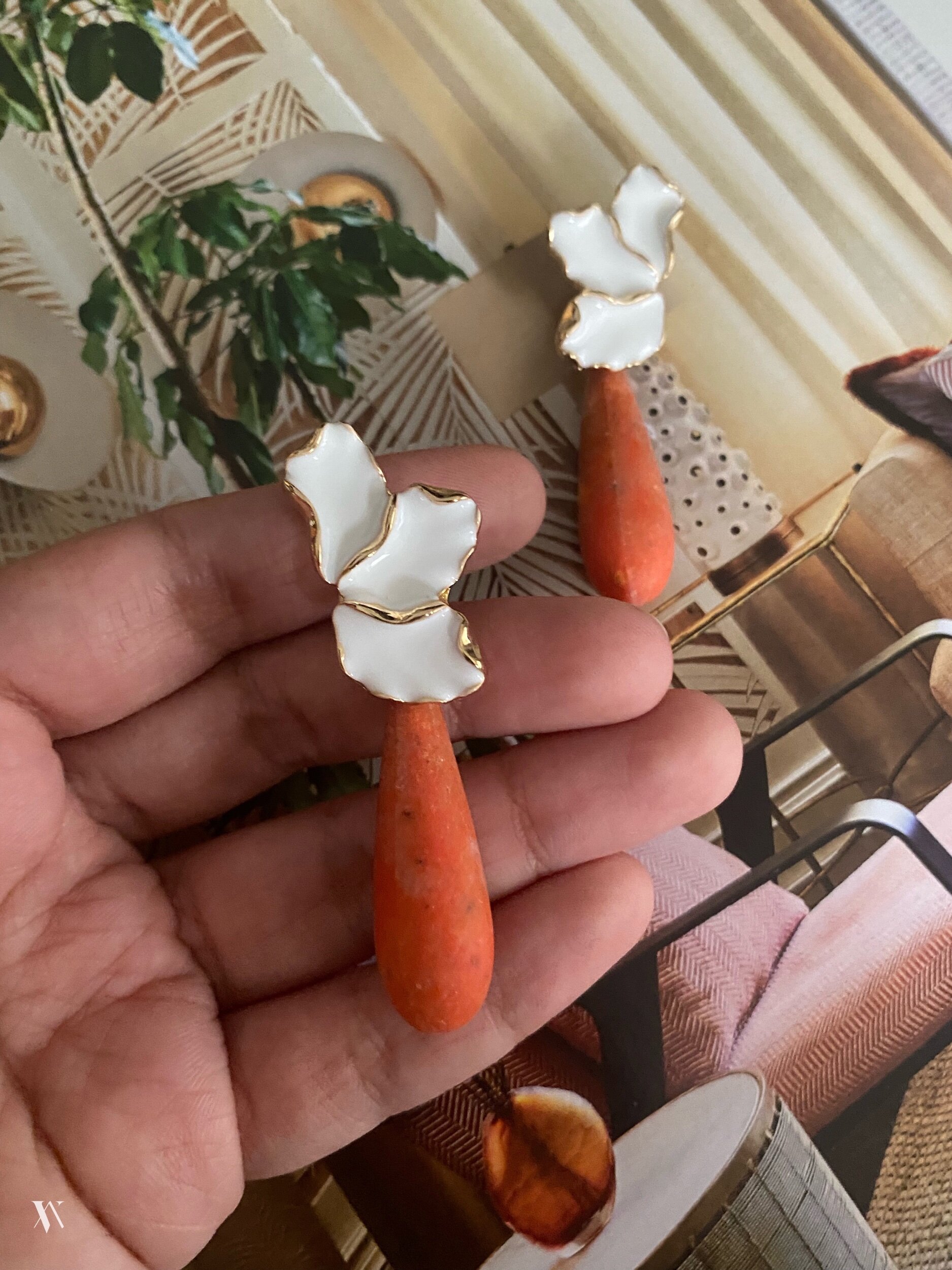 5493B039-2433-4372-B66E-3545B3B163AC