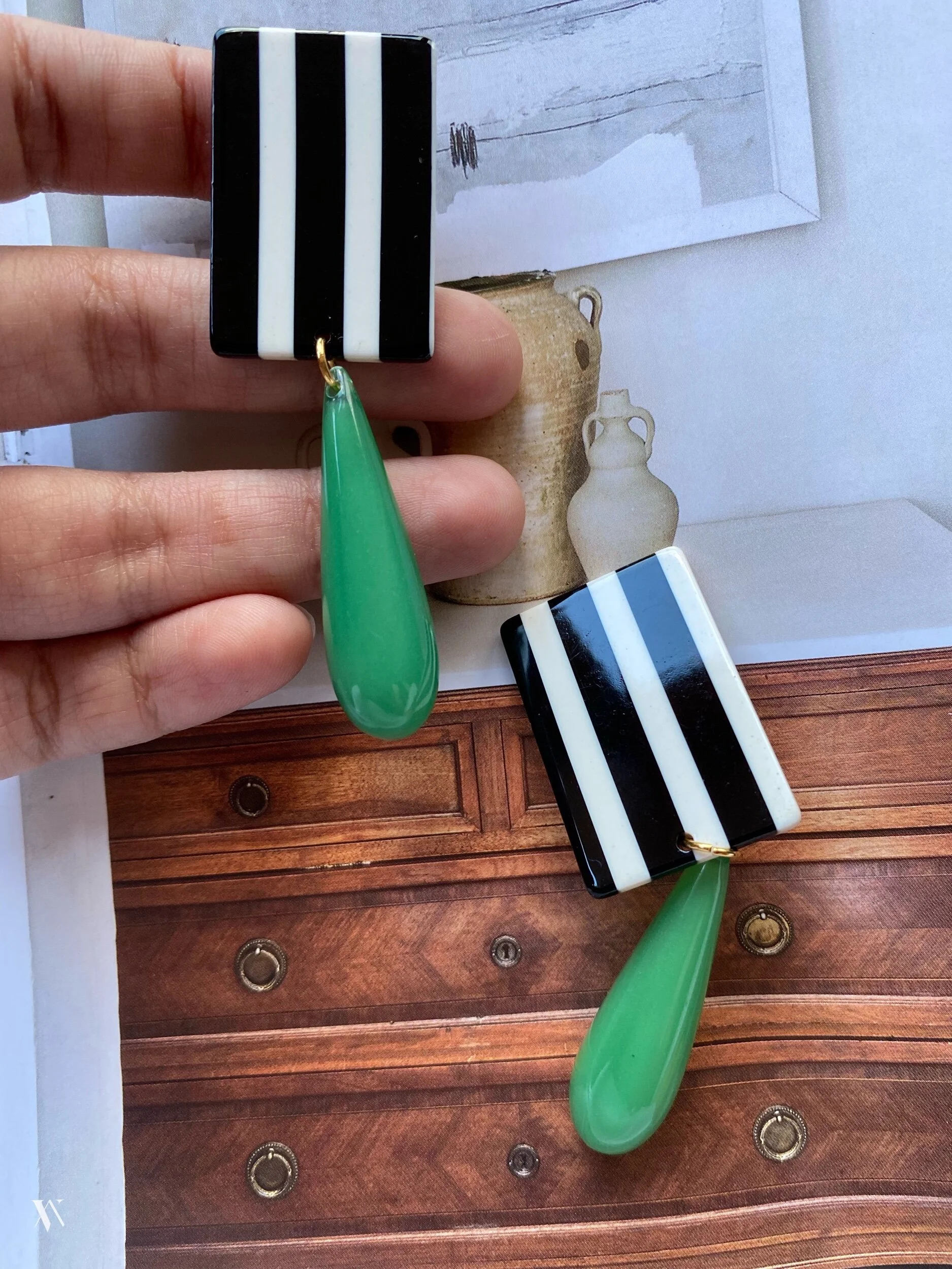 6B17E388-9AA7-44BF-992D-76962D033F82