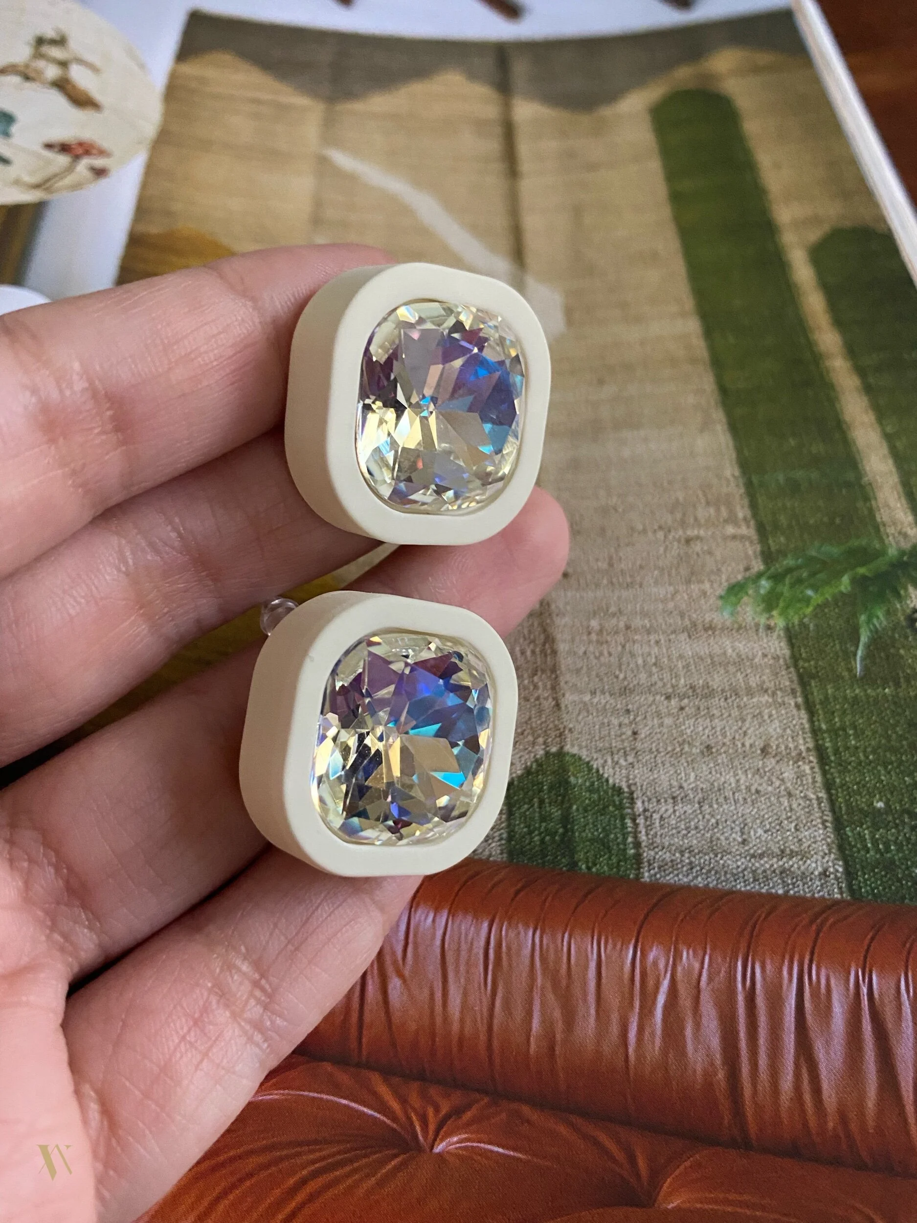 569FDD80-D430-4FEF-8D7D-7DCC5FDF4986