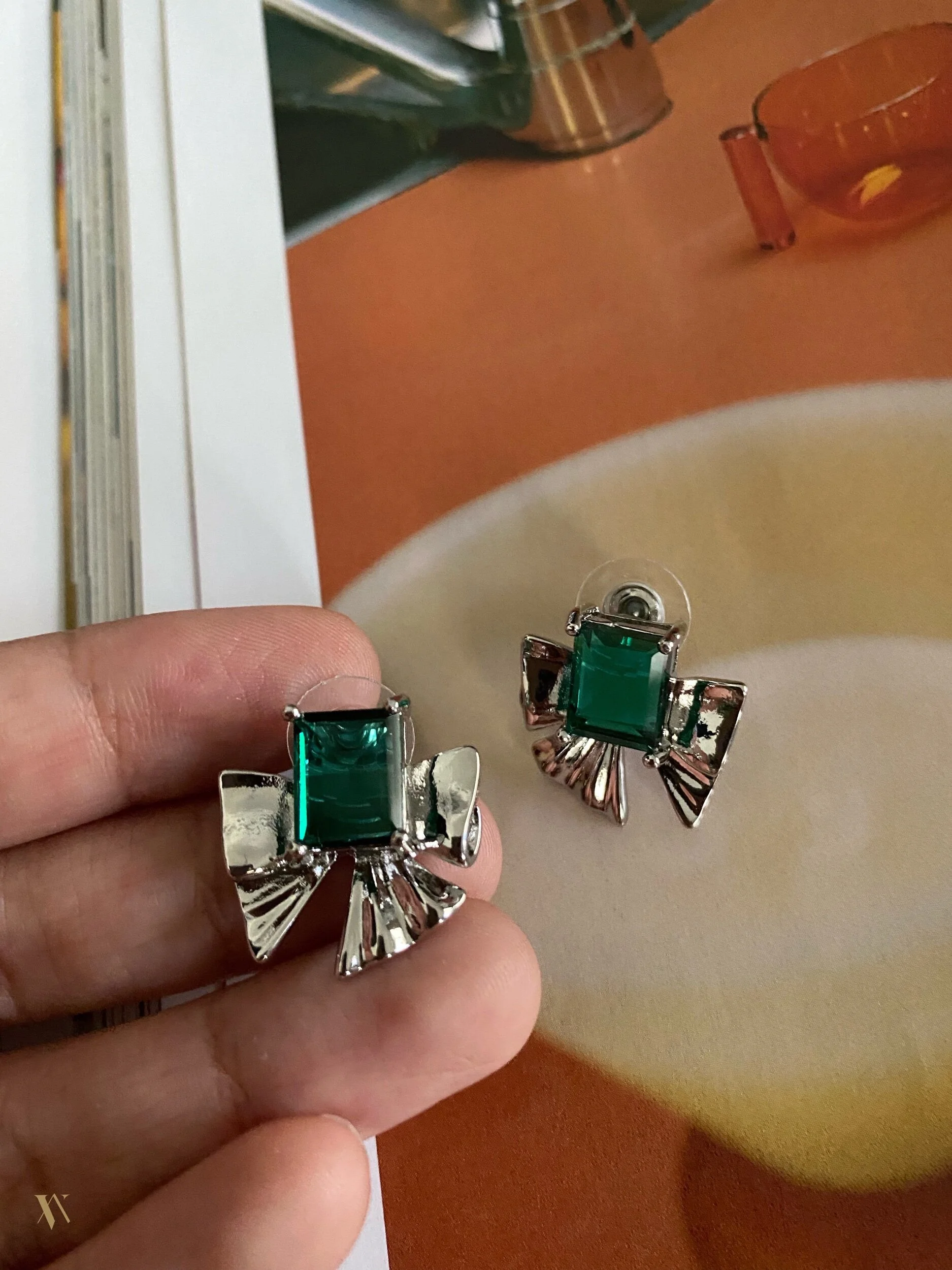 49FCEAEC-08E2-4B55-A0D4-8B64FE95E585