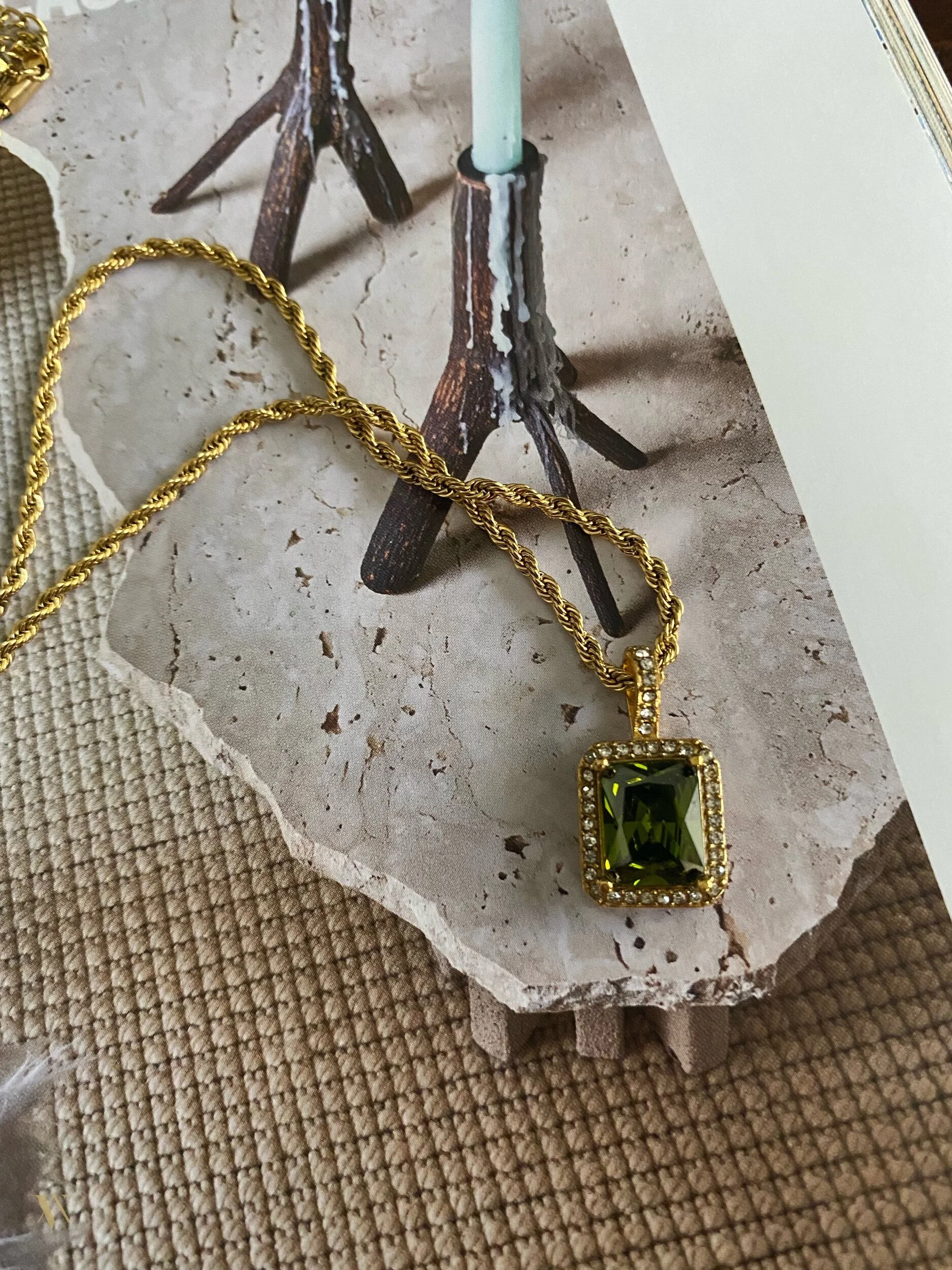 06FC8933-ECB9-4A96-B8DF-087FB6AE6107