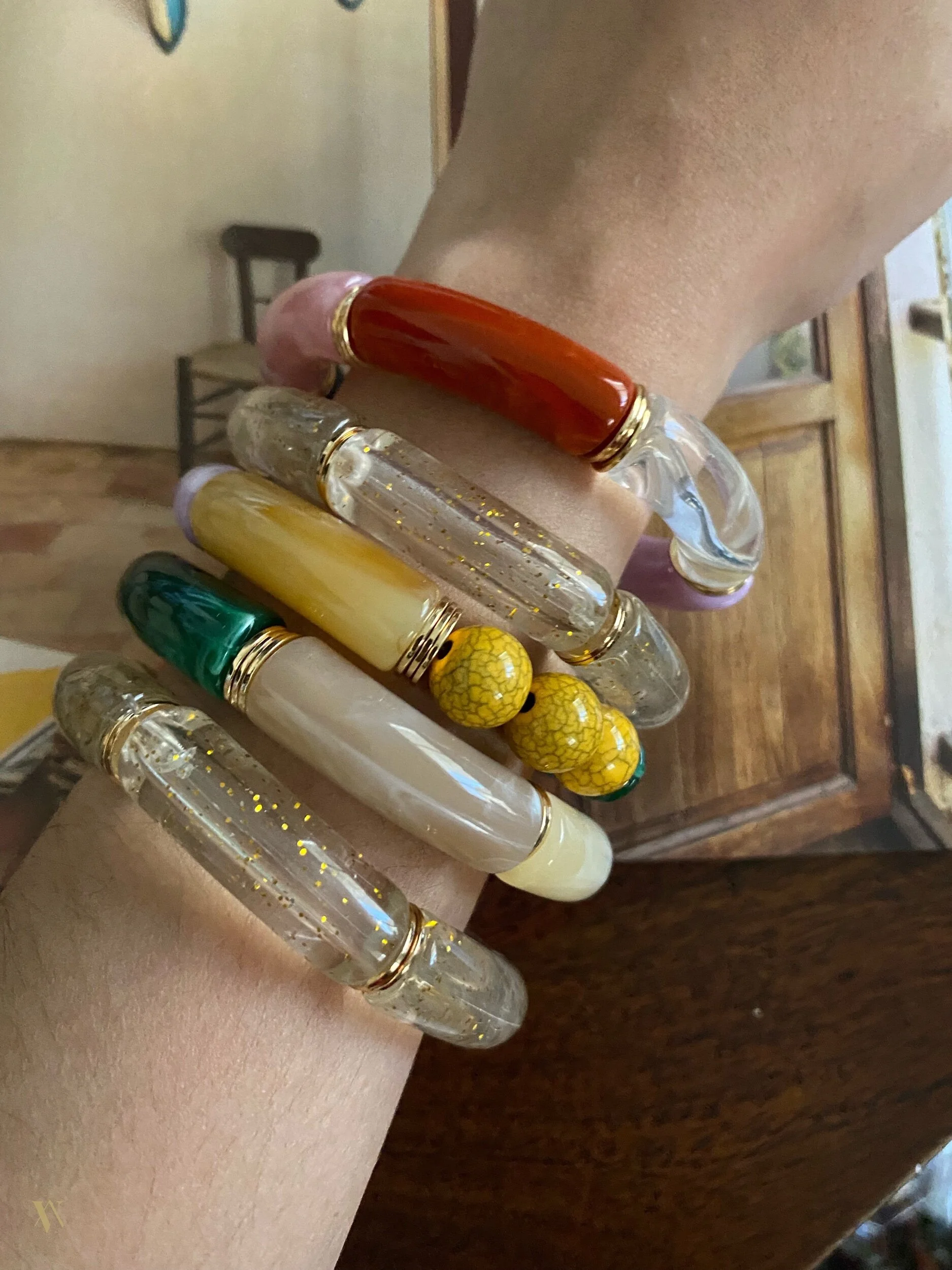 D6A55DDA-7756-48F8-BF65-867FE4DE7D72