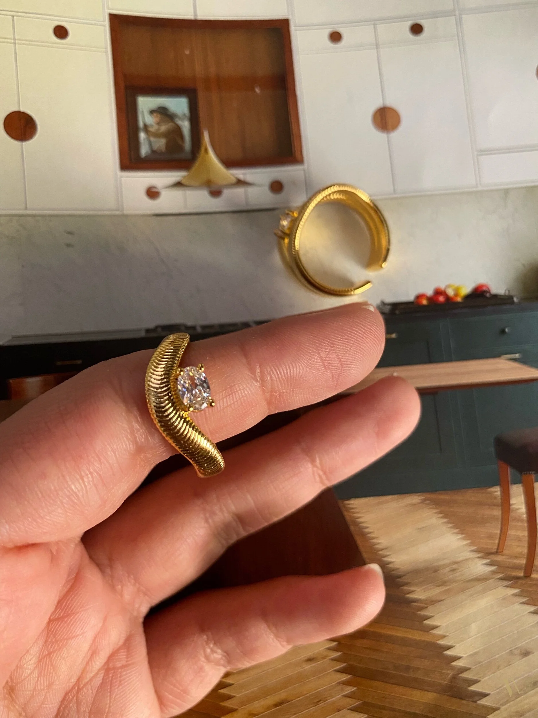 BE0C31B4-0D33-4F90-AE4D-A654E3980F4F