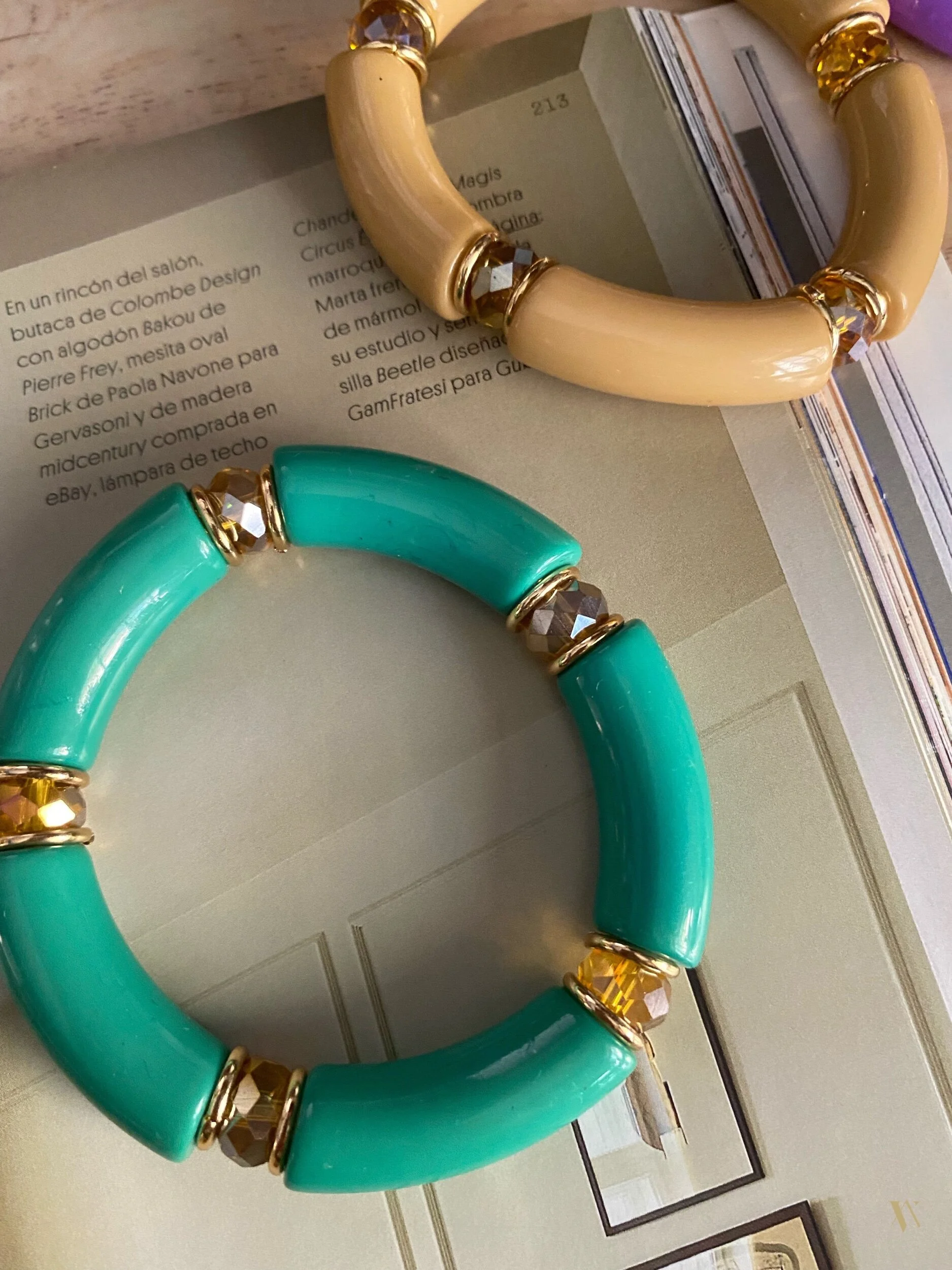 F7A893F1-2EA8-4F3E-ACD6-8836818BDC02