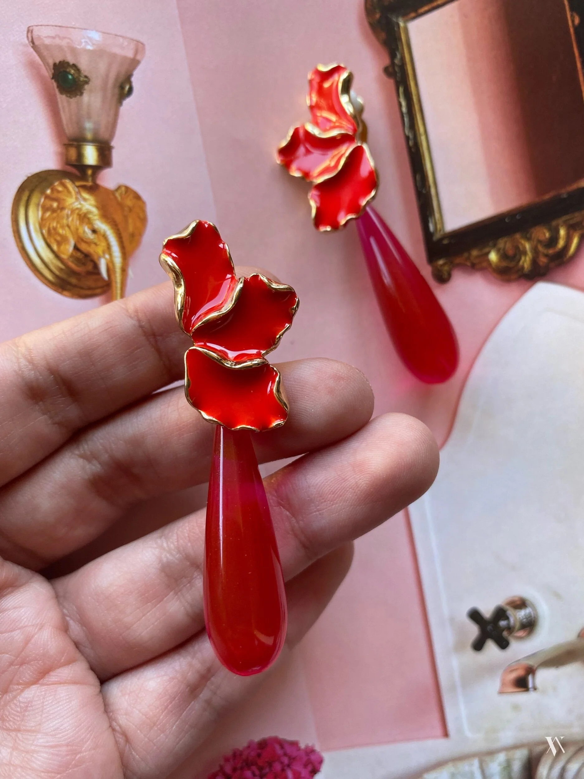 FEE58669-1249-4FE7-AAA1-4E95A665EC48