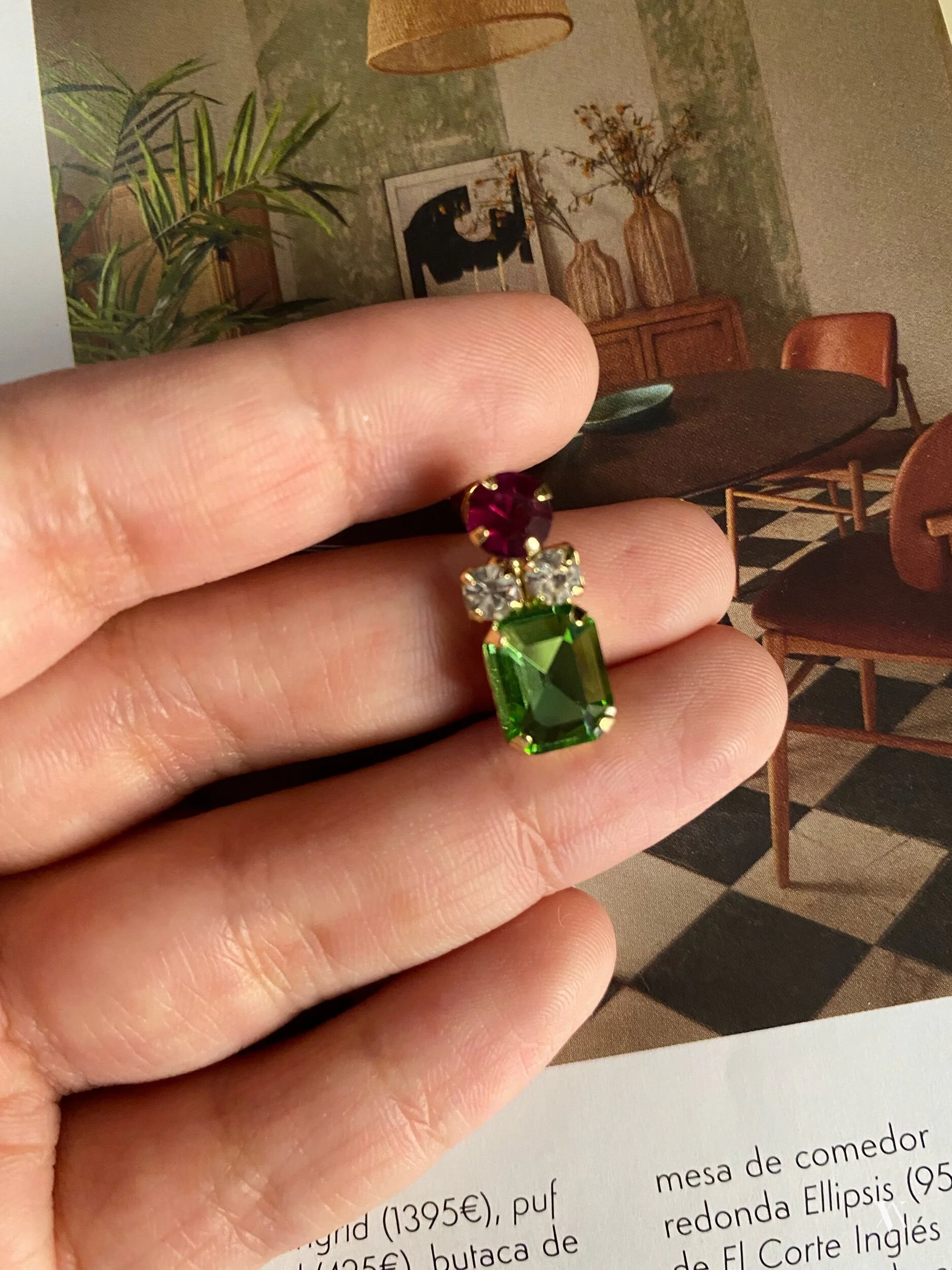 AC6EFAE3-0E13-4413-86F0-8C95E91AD787