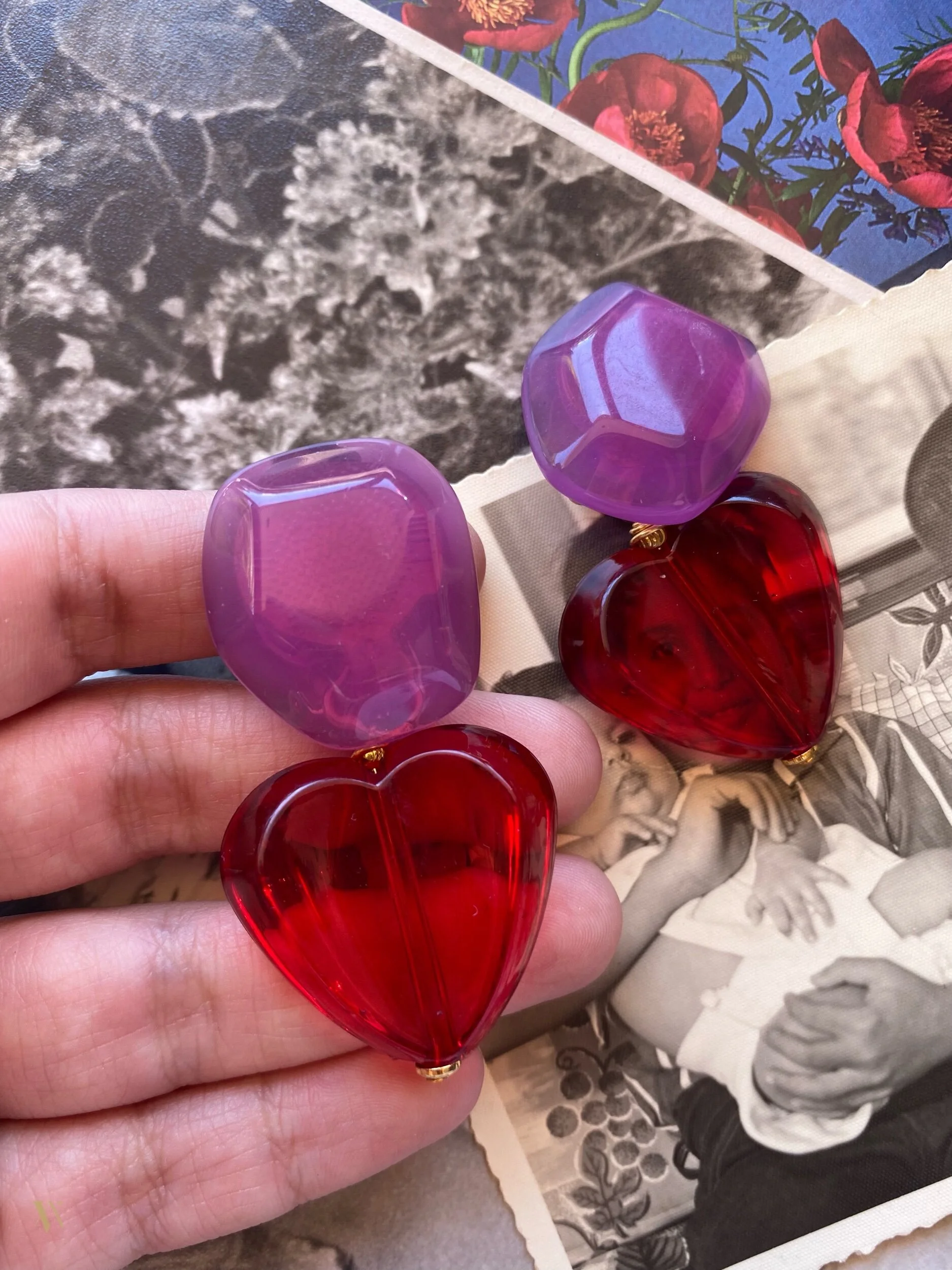 358B7DA8-53E7-42A5-A8F0-4790293331AE