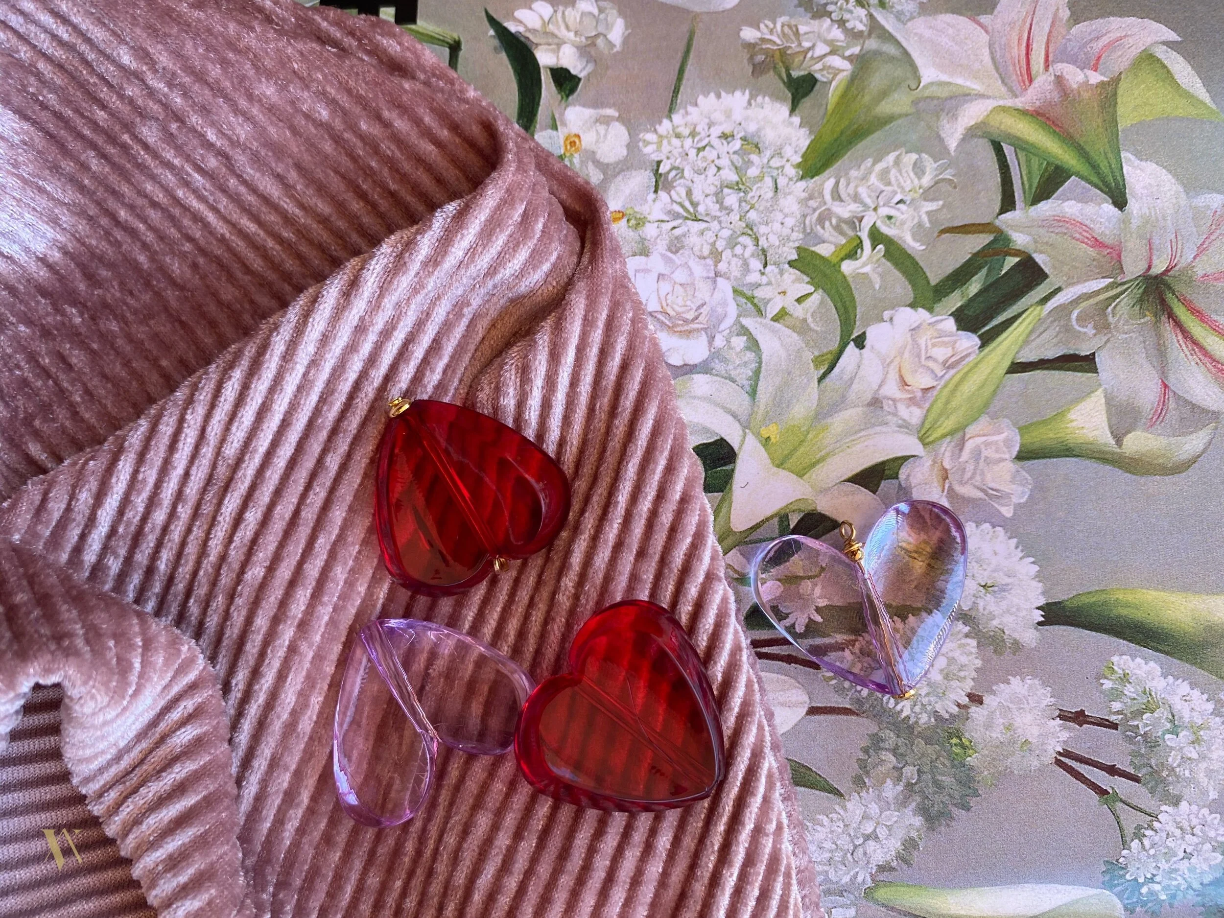 3054027E-E318-4FCC-9BBF-12A66EB9A3BF