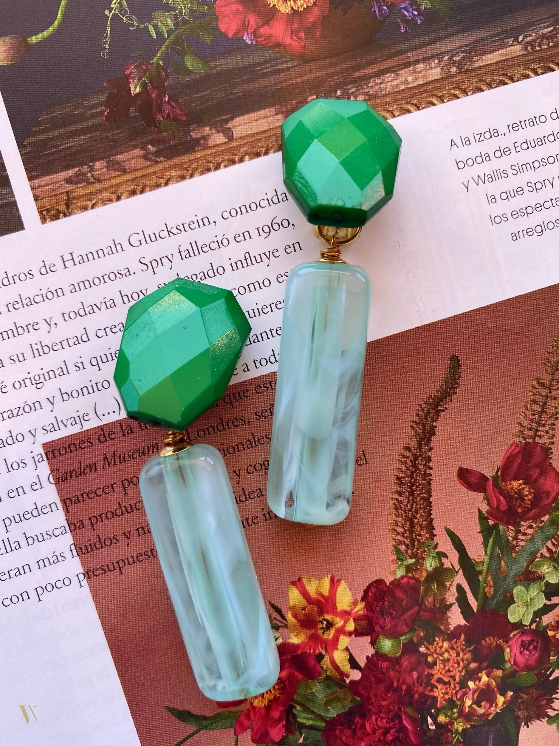 ECFCB3AC-D2F6-4759-8329-0229AF6491E7