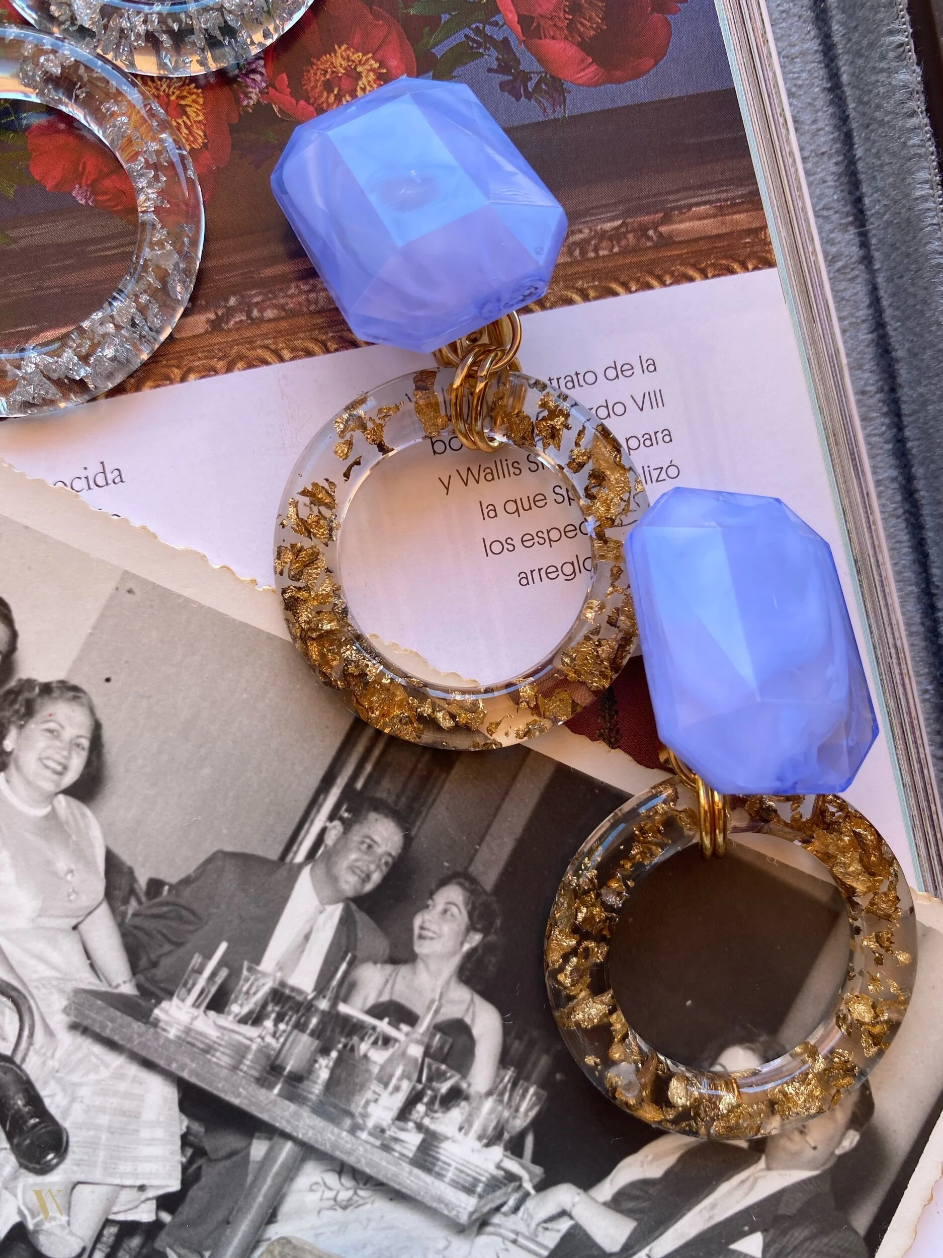 FDC583B8-5C9C-4D49-A21E-AACD38045E91