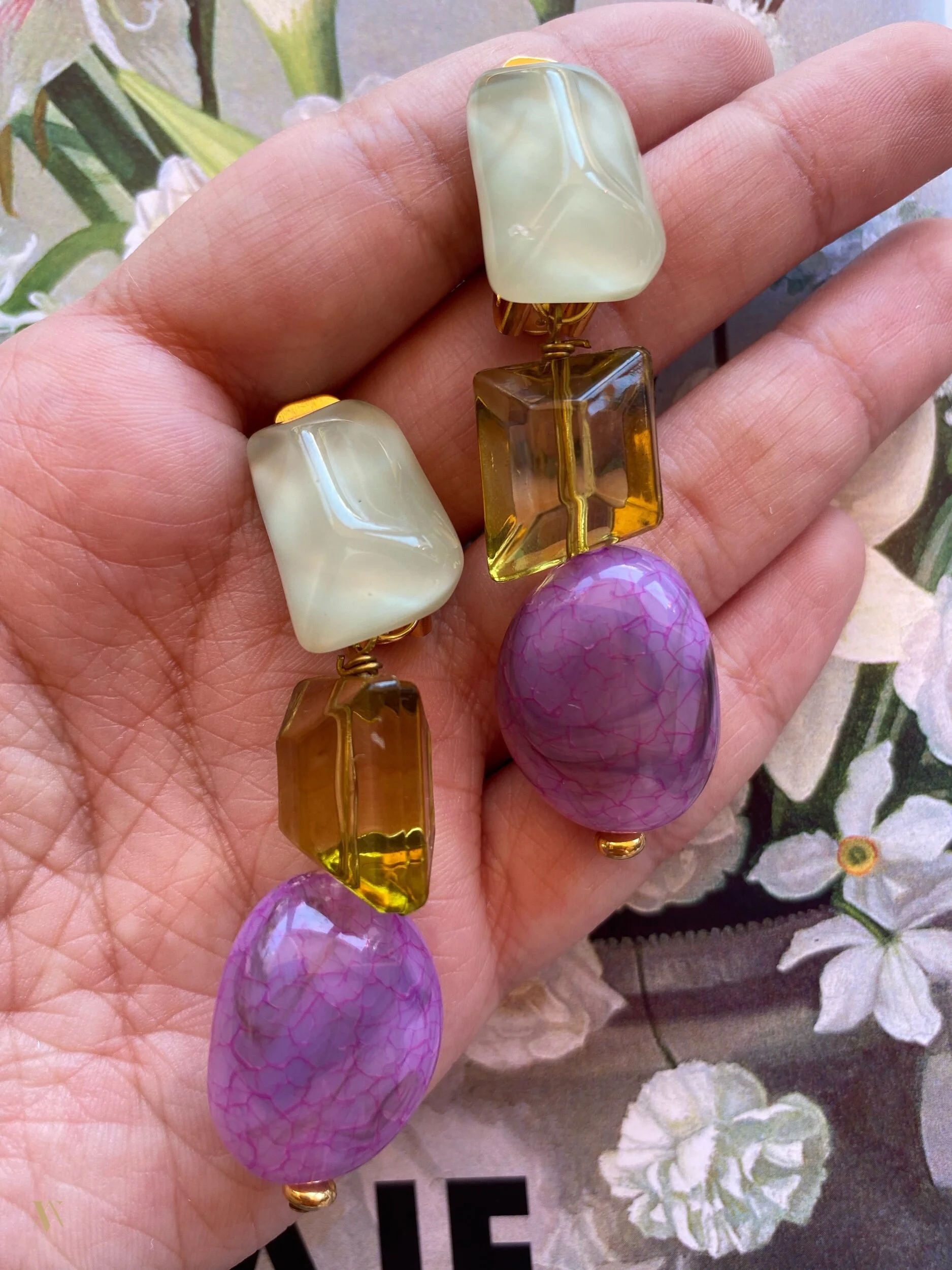 3DCAD4B2-90A2-4E3D-8B5D-AE90E4FF5A12