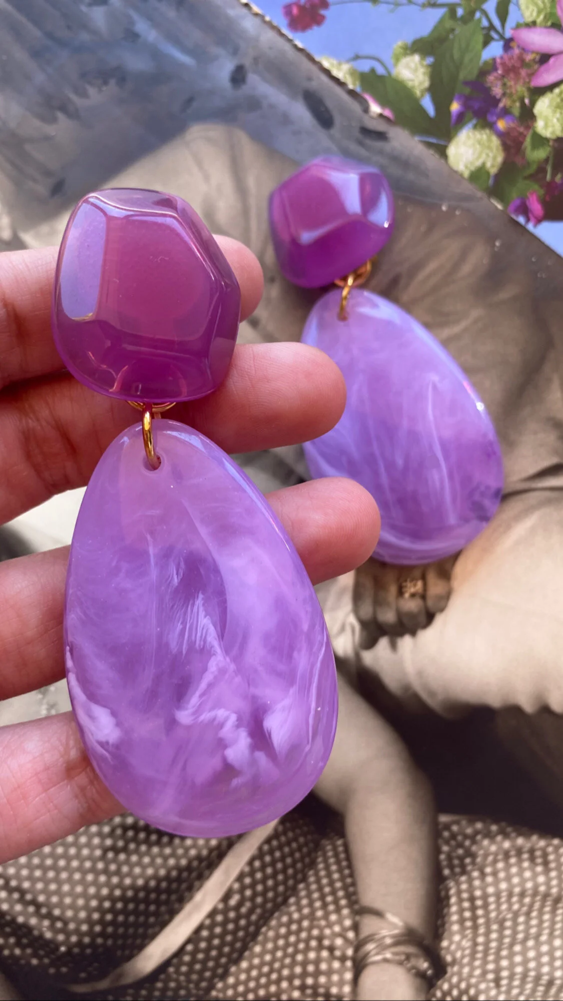 984B036B-89CF-4A42-A15F-7AEA9CFDED31