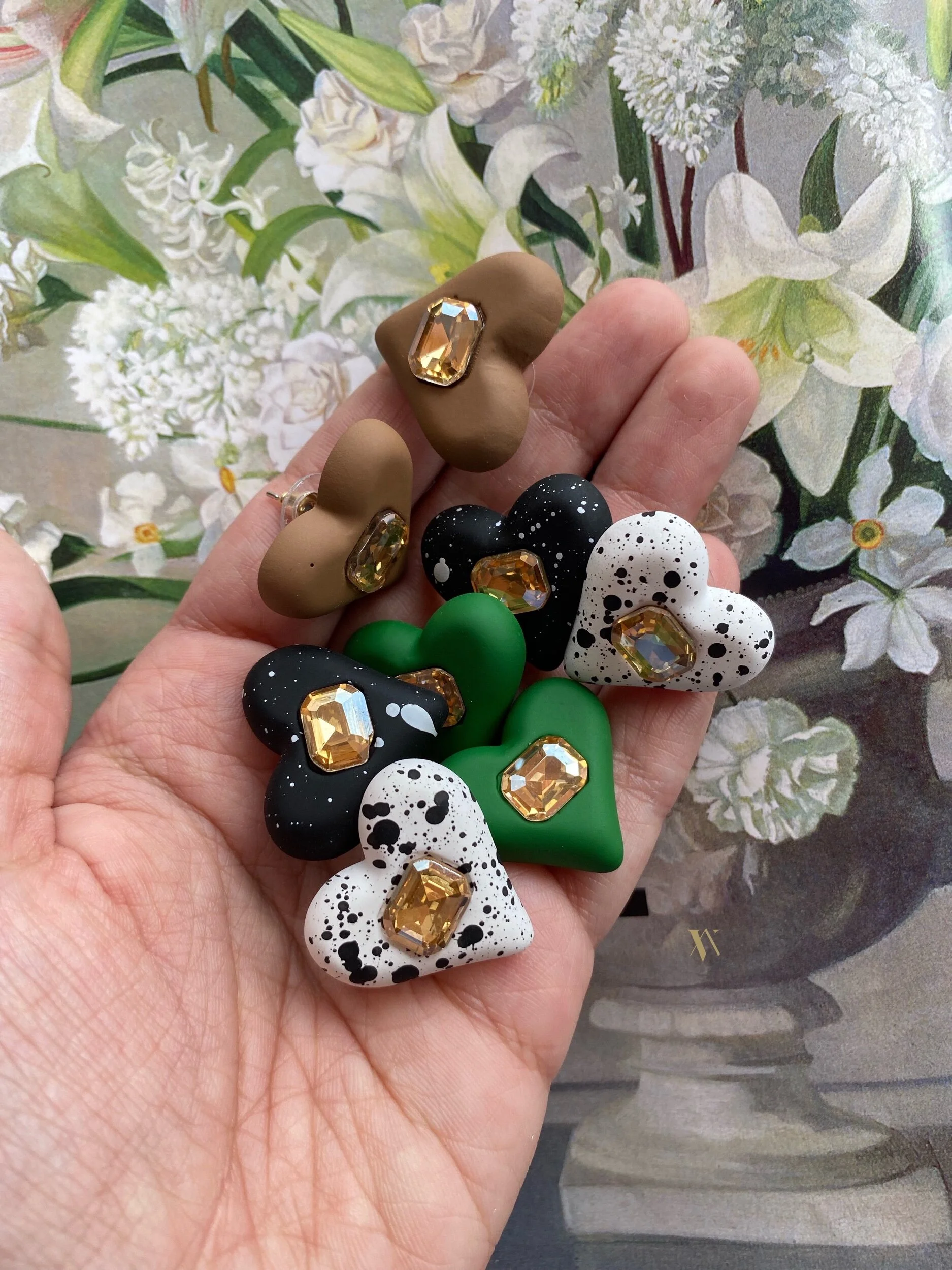 D4435AF3-E92A-4423-BCE3-7C71DE606C8E