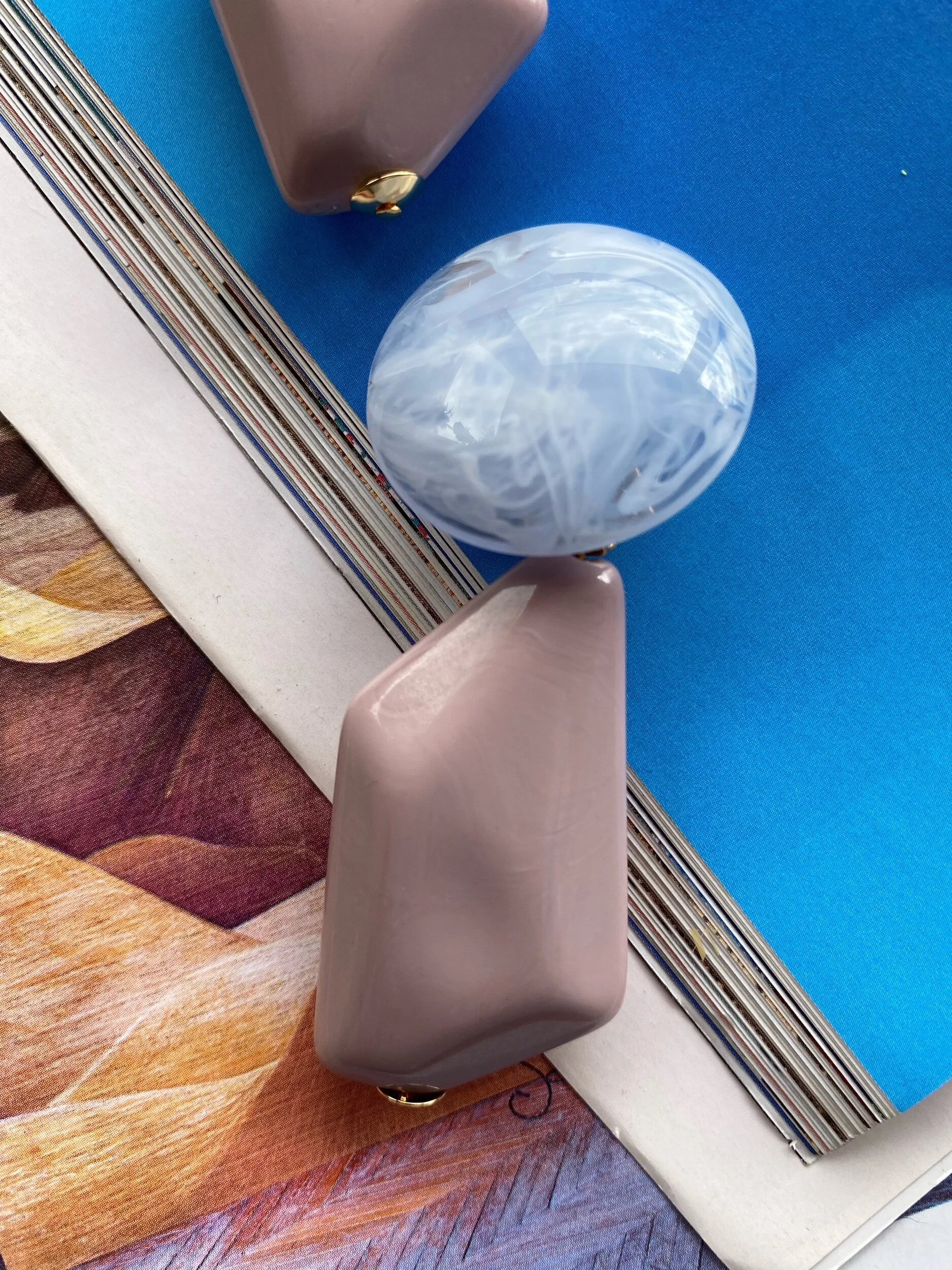 34926AD5-FEB3-4F88-86A8-26CB6BE8C835