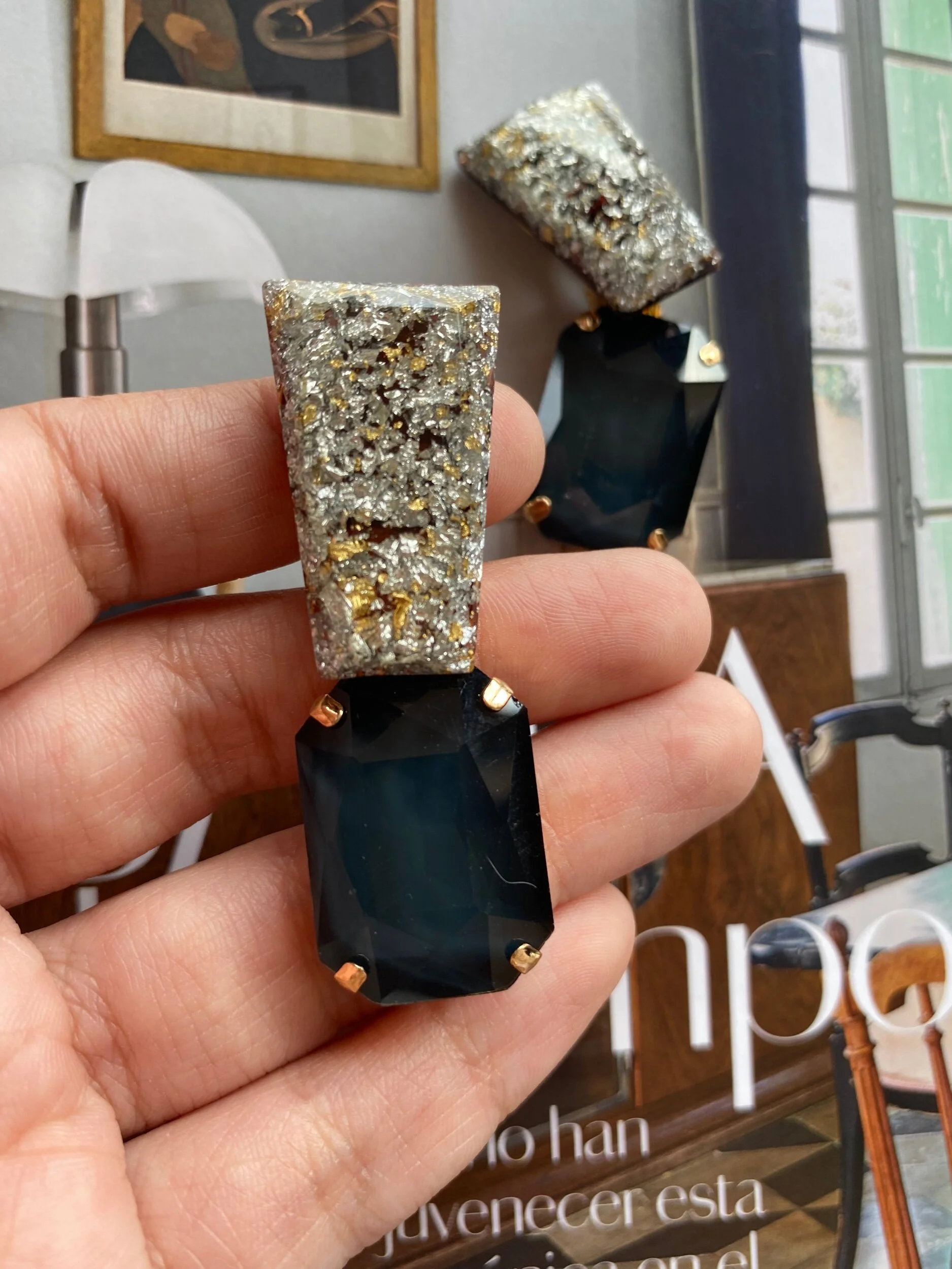 26373D9B-5555-4D54-9486-4D950A6F3064