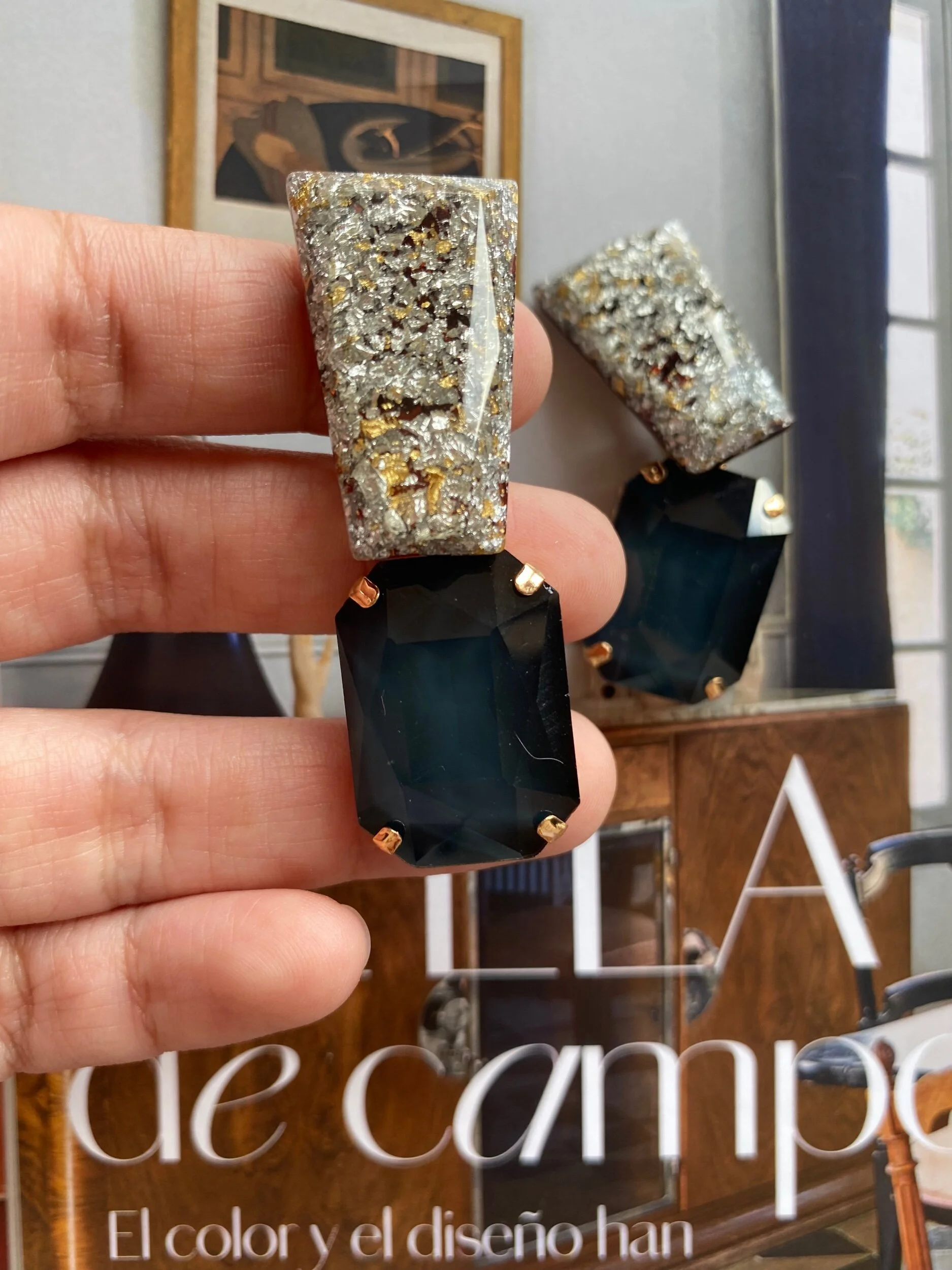 3D28DFD2-7F63-4B5E-834D-0B5557734BC5