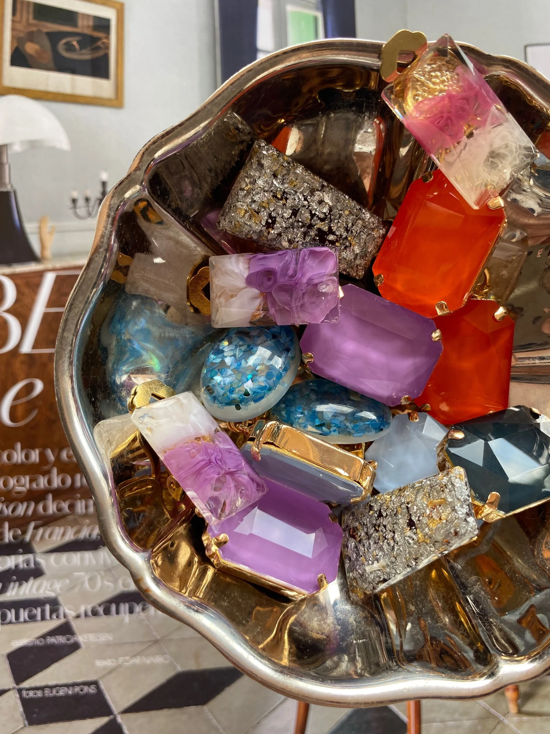 42EAC9E8-7688-4E69-9AE9-E2AAD16C51E2