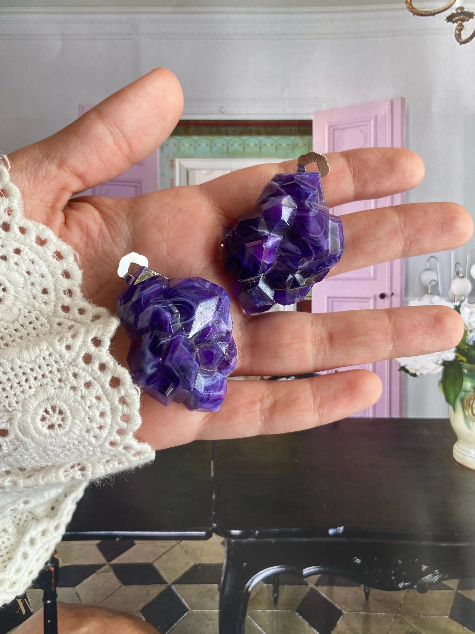 CB921CBA-DE45-4E43-B42F-D99A40C8DA1F