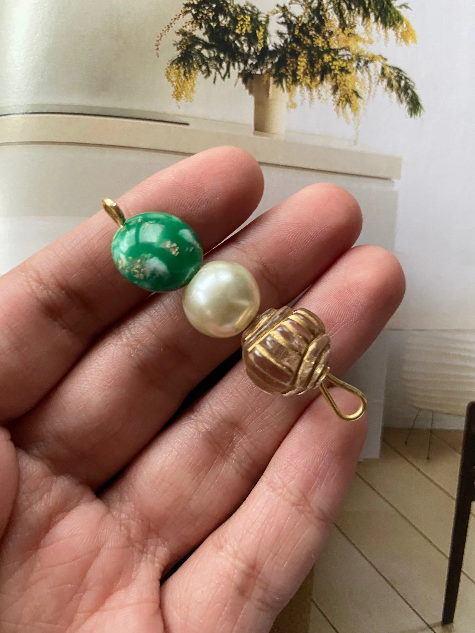 04B8D2C8-E9BE-4CF3-B593-F6A56ED04936