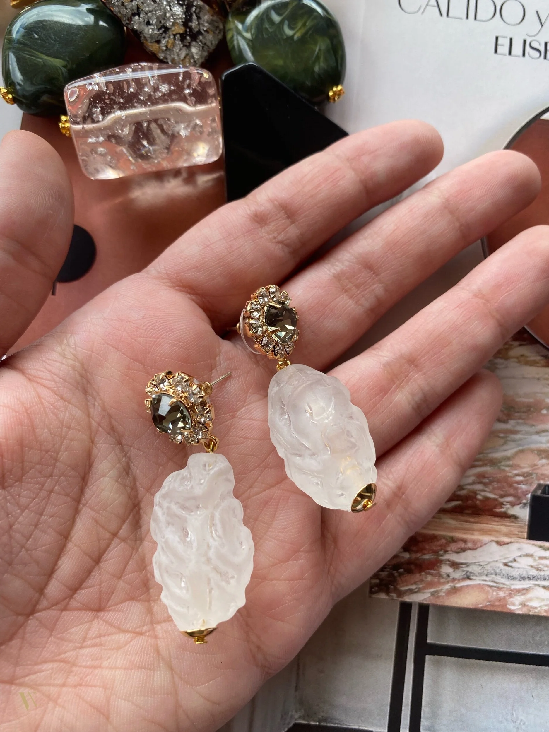 9E3C7E07-B8C0-4CCC-8871-5E1B717F528B