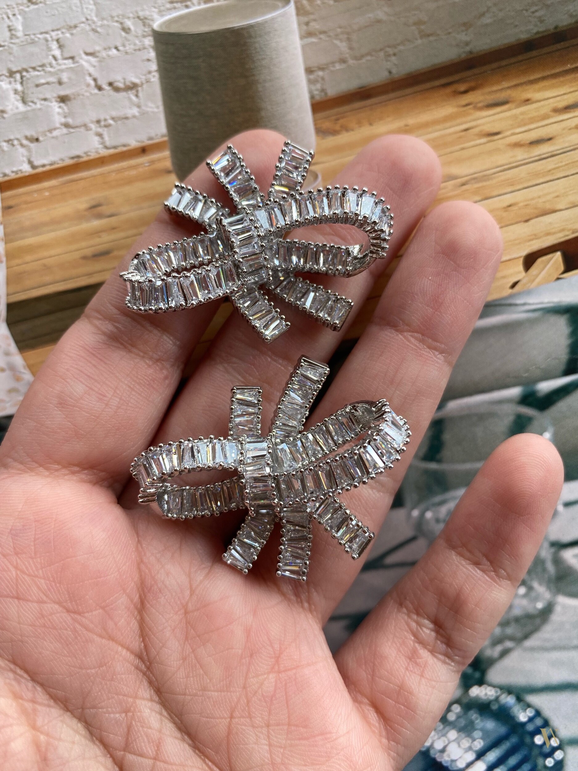 24178AE5-045D-47AF-9D1B-5195FBCEF98A