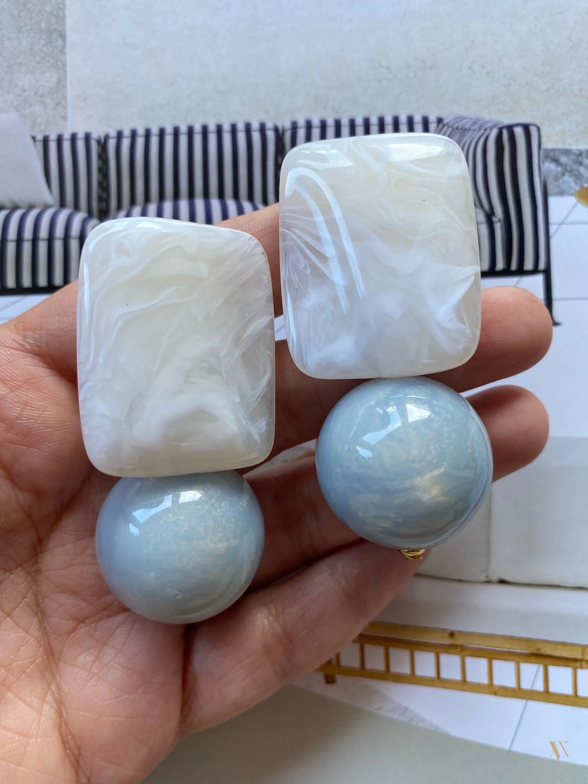 01418102-5744-4F2F-BB2A-86D54EA1F611